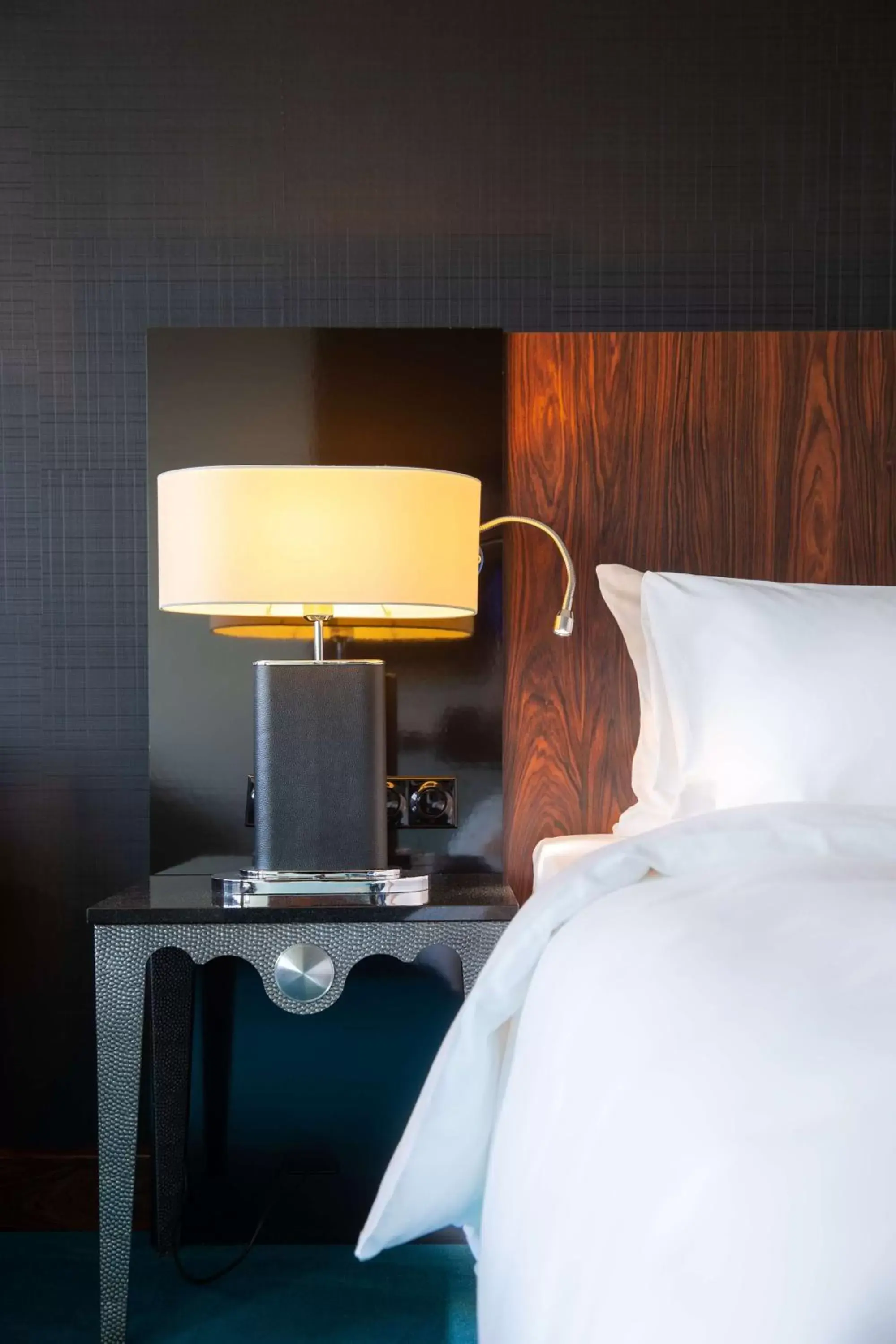 Photo of the whole room, Bed in Radisson Blu Hotel, Hamburg Photo of the whole room, Bed in Radisson Blu Hotel, Hamburg