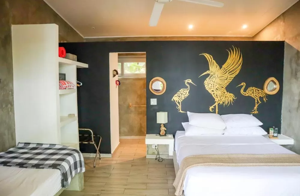 Deluxe Suite in Island Paradise, Saboga Lodge and Villa Noelia