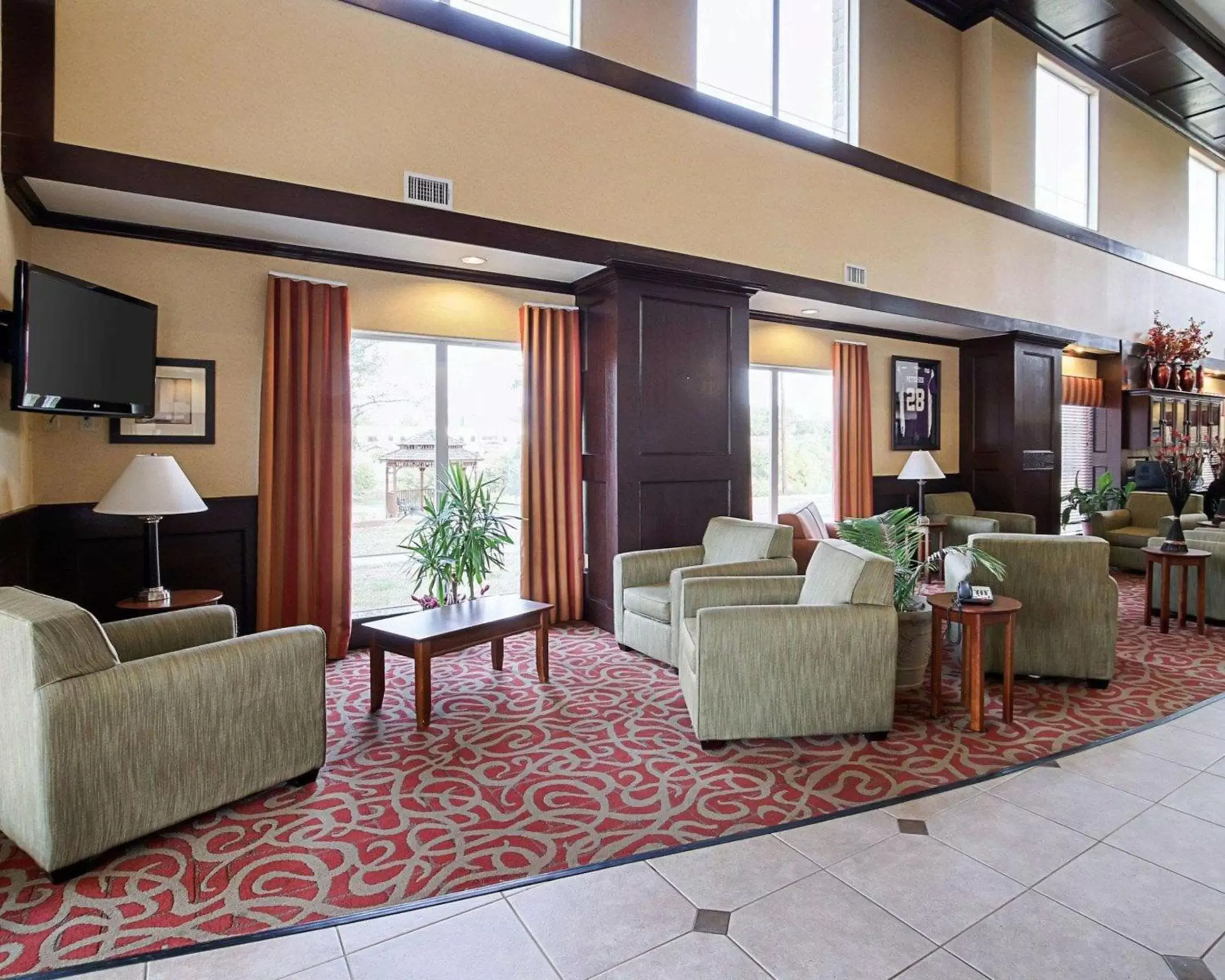 Lobby or reception, Seating Area in Comfort Suites Palestine