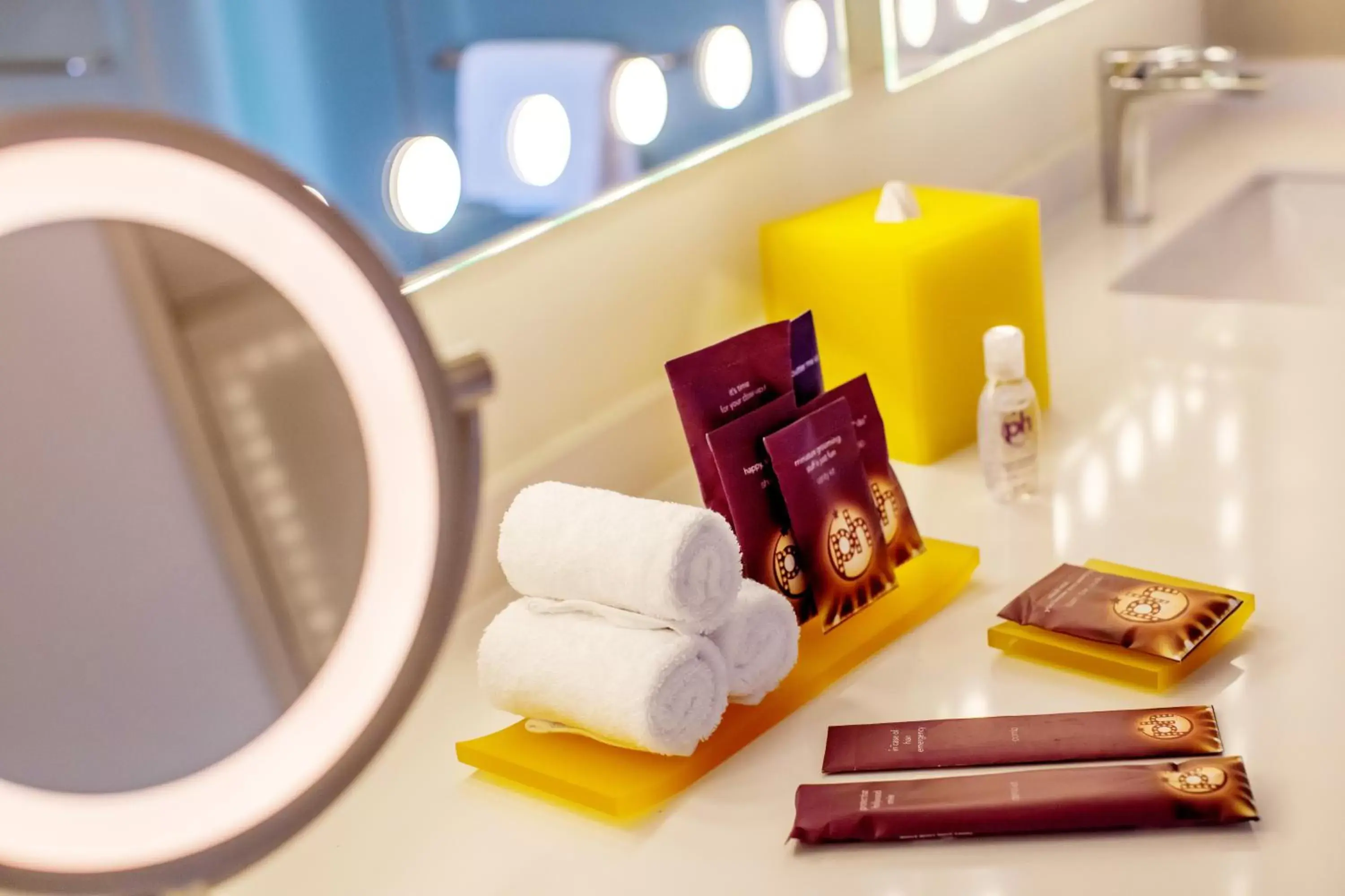 Bathroom in Planet Hollywood Cancun, An Autograph Collection All-Inclusive Resort