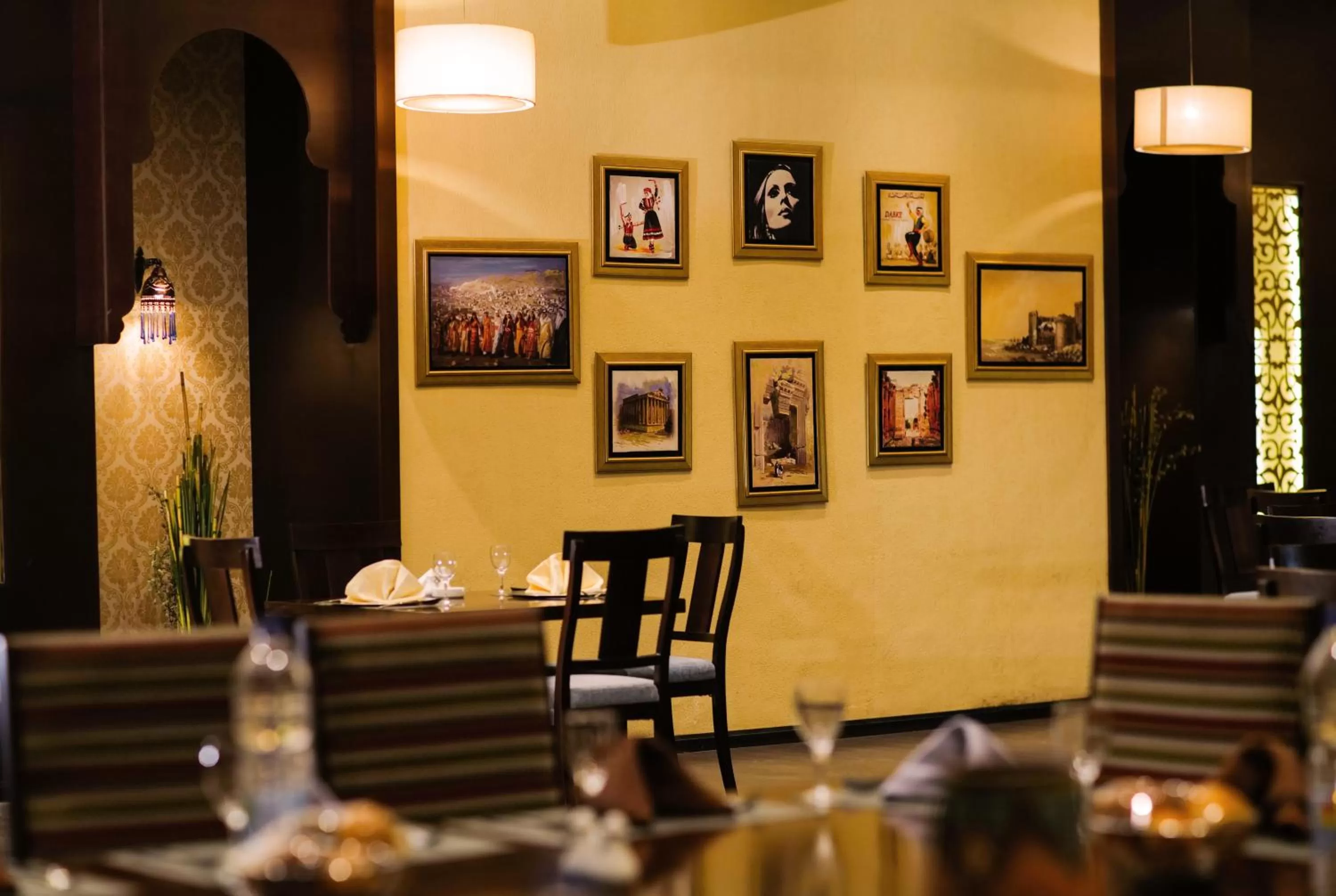 Restaurant/places to eat in Triumph Plaza Hotel