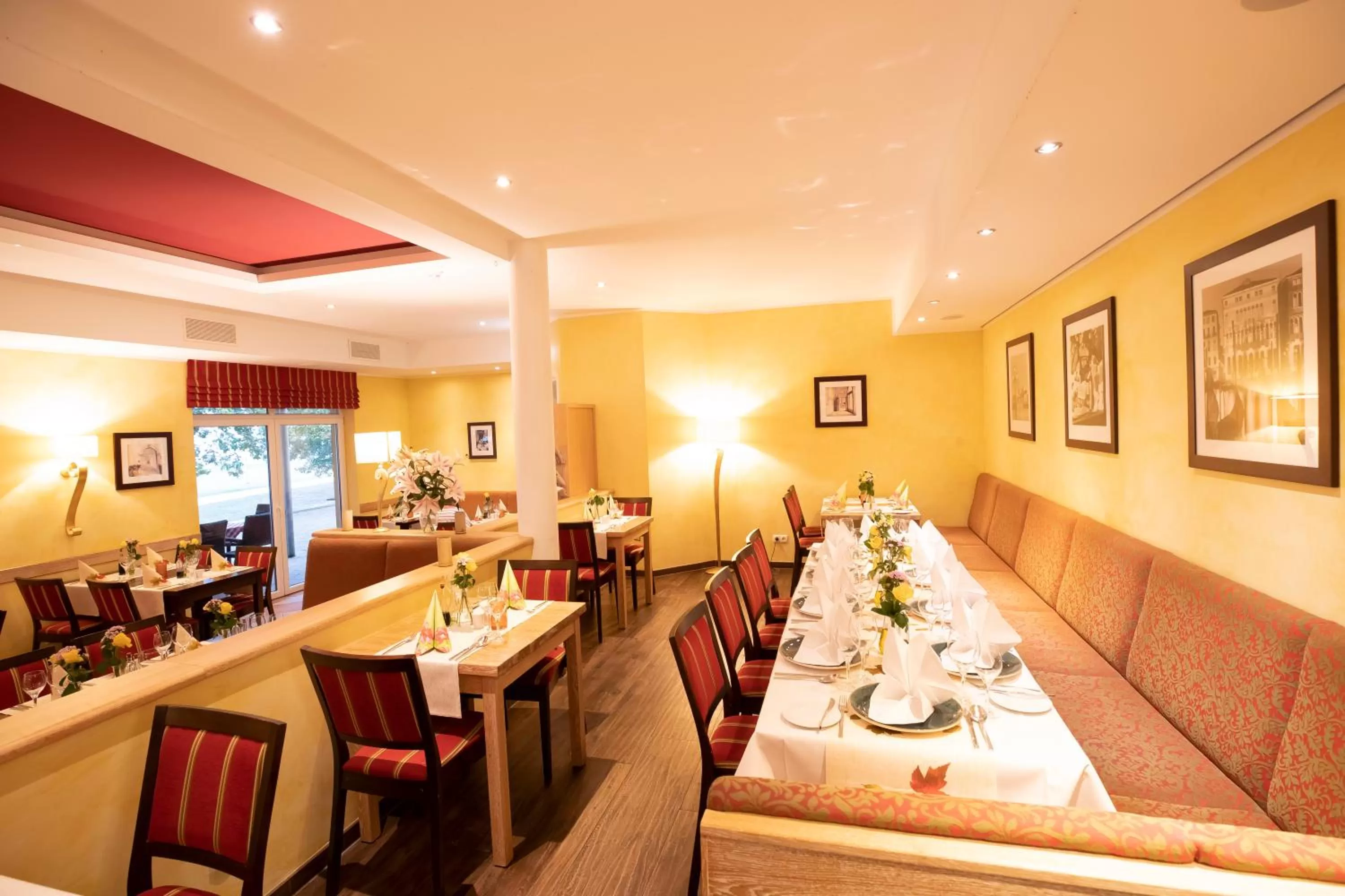 Restaurant/places to eat in Strandhaus am Inselsee