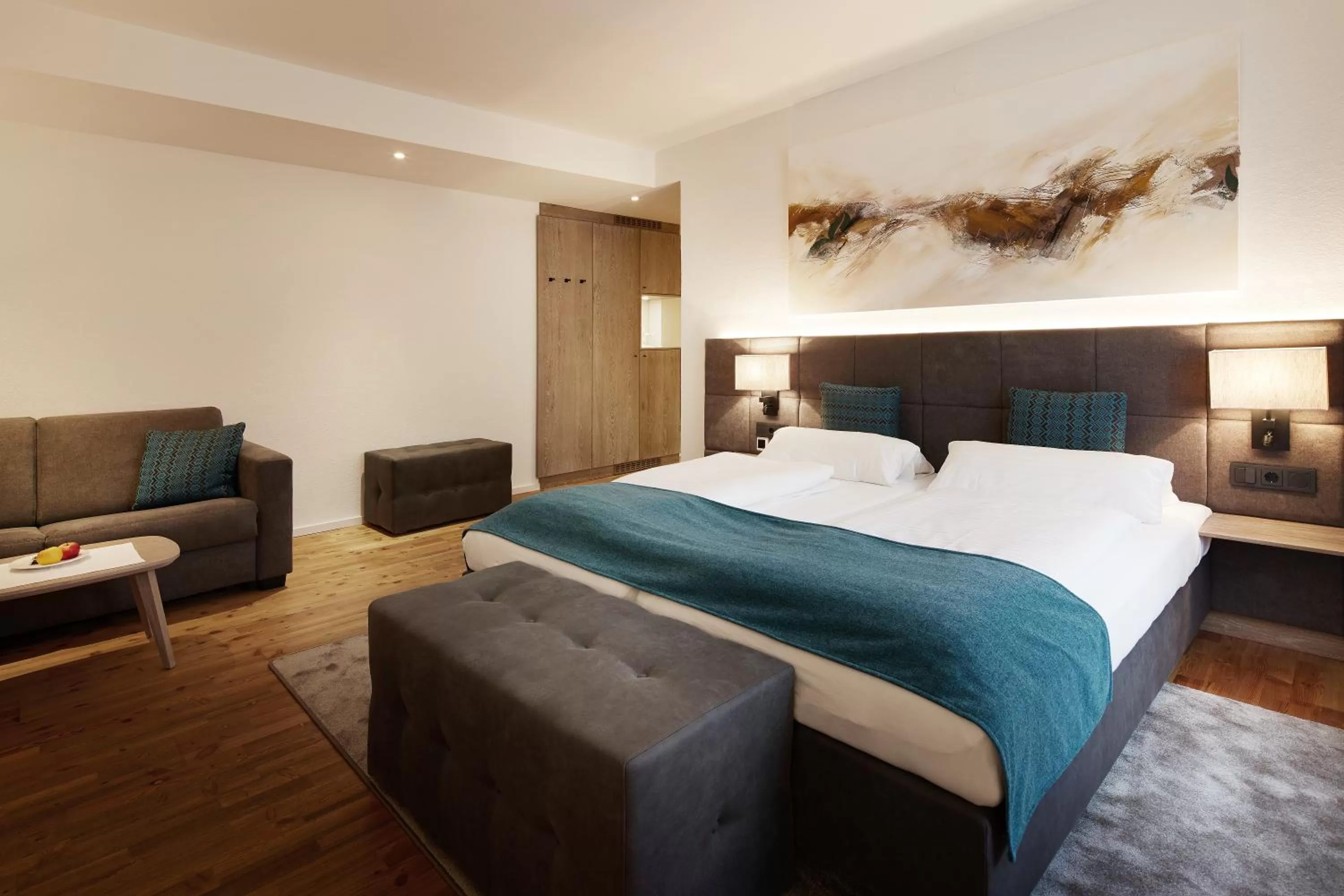 Photo of the whole room, Bed in Schüdlbauer´s Hotel-Restaurant-Bar