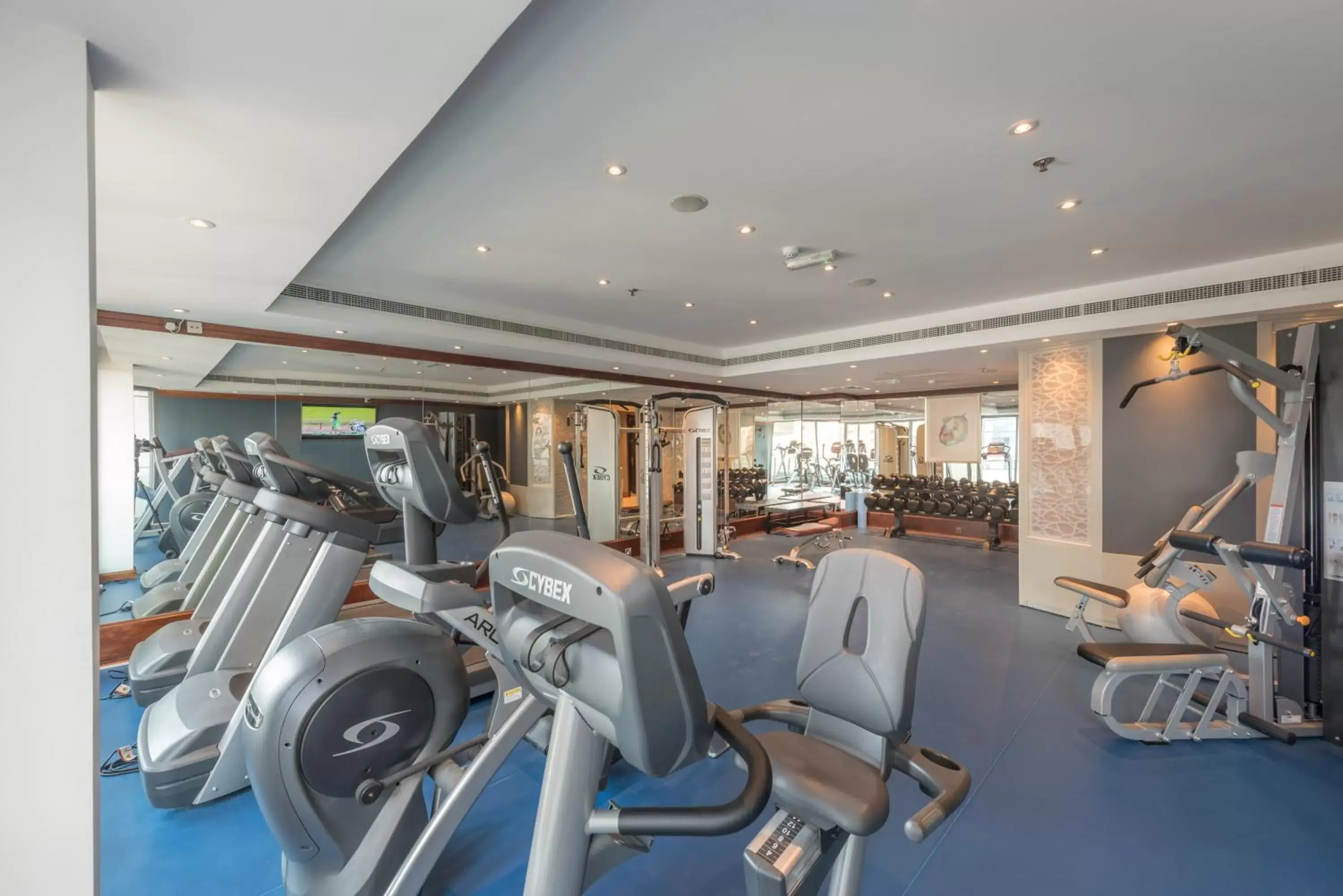 Fitness centre/facilities, Fitness Center/Facilities in Hawthorn Suites by Wyndham Abu Dhabi City Center