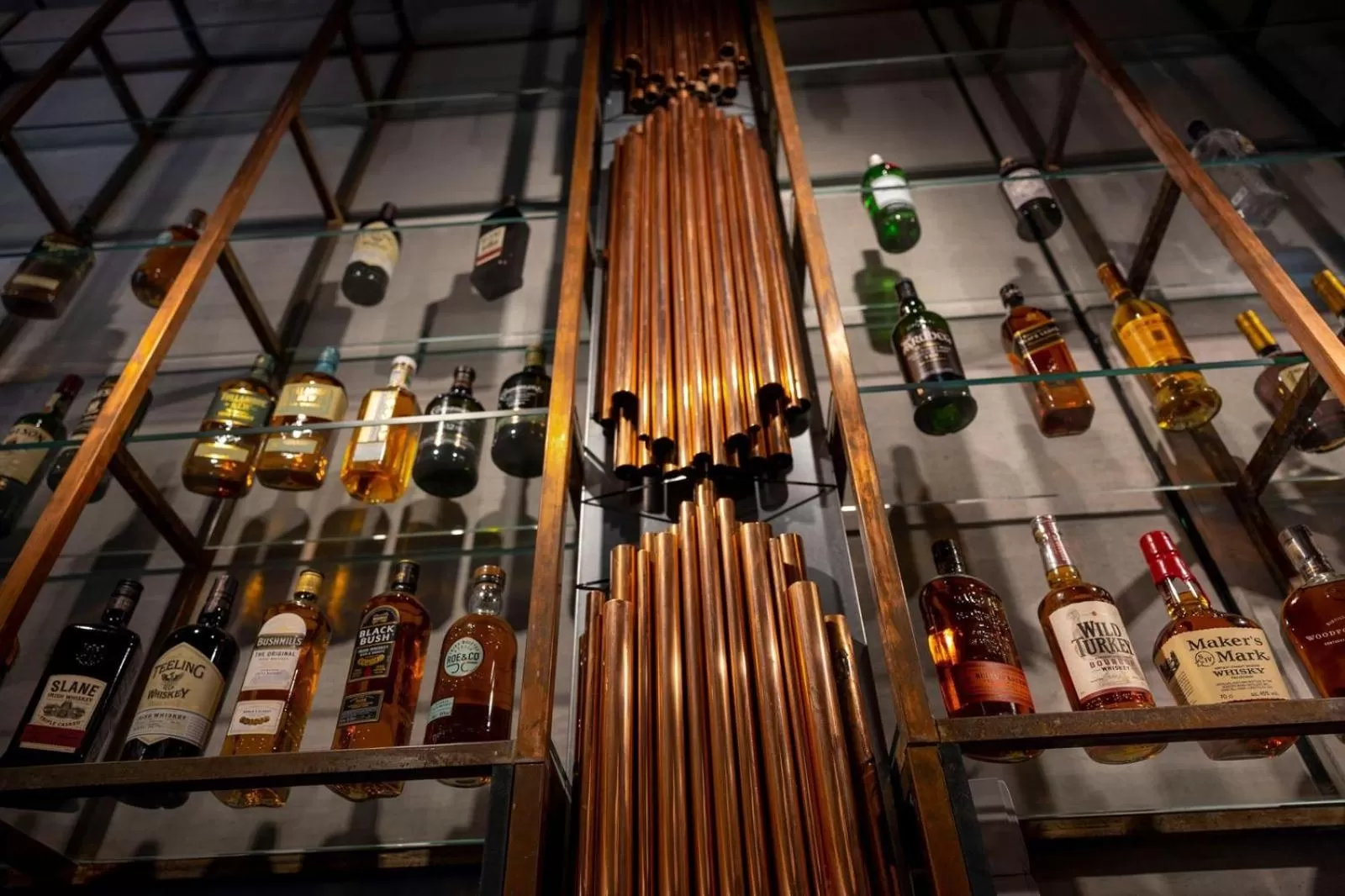 Lounge or bar in REZz Cork