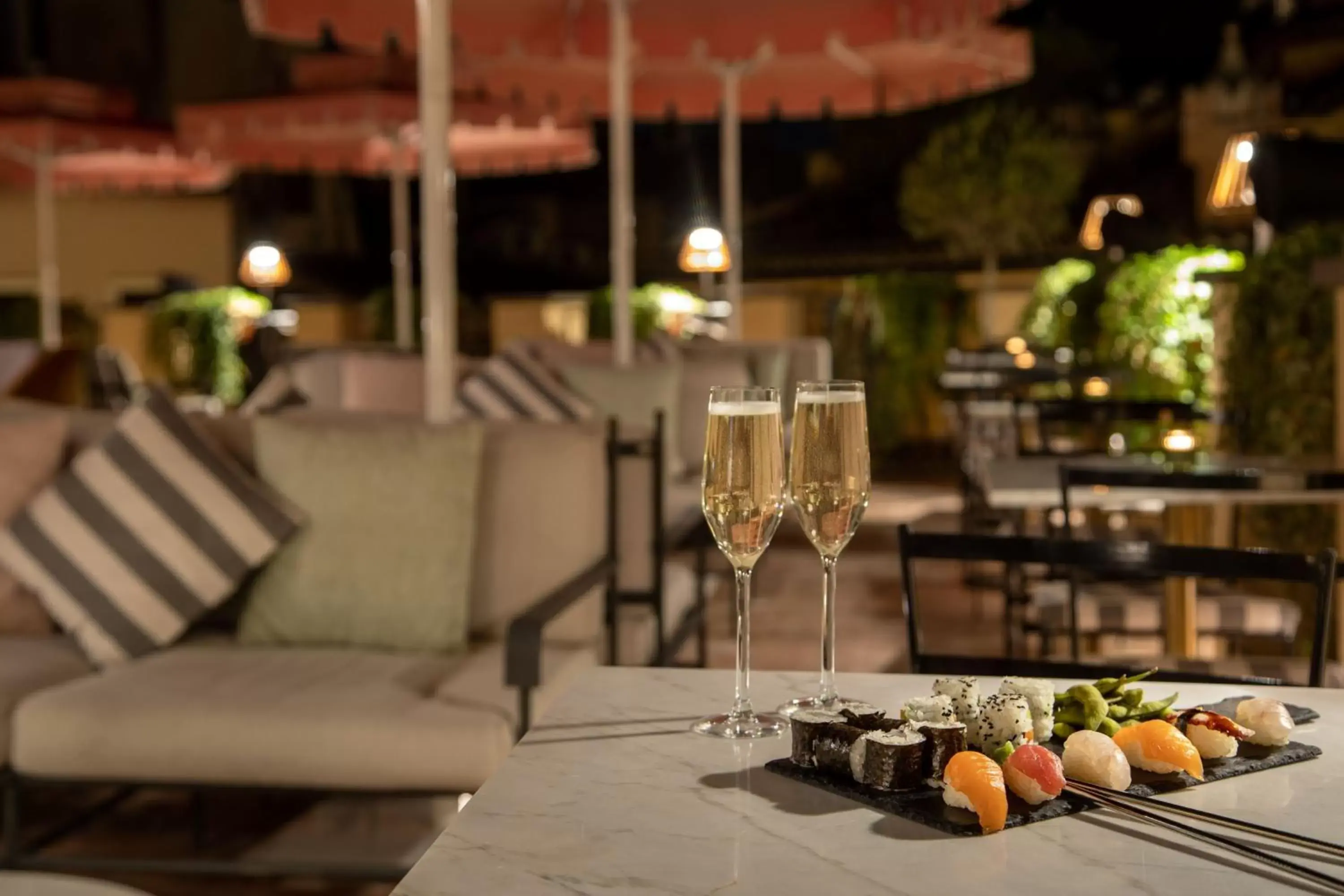 Food and drinks, Restaurant/Places to Eat in 9Hotel Cesari