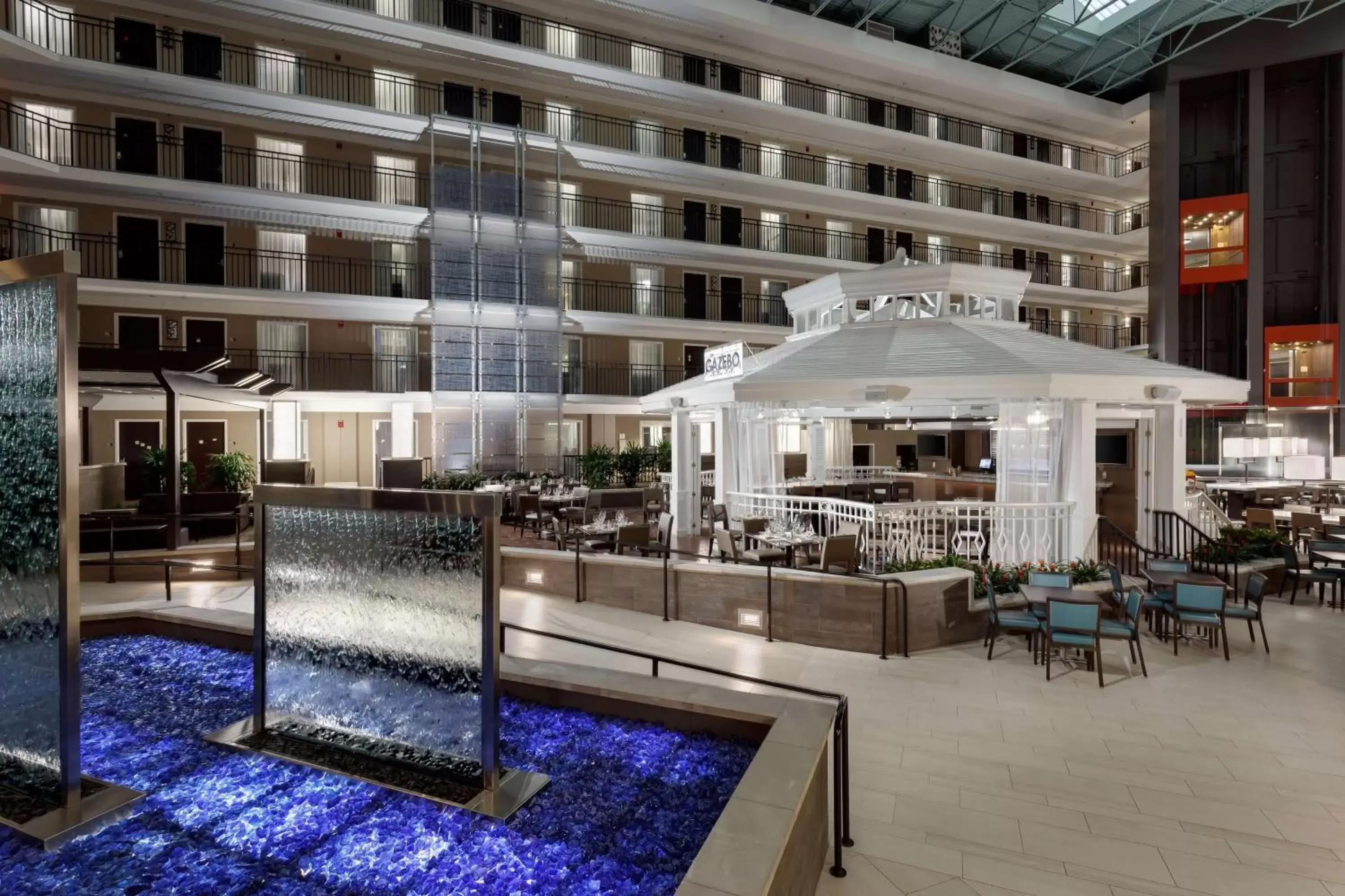 Lobby or reception, Swimming Pool in Embassy Suites by Hilton Orlando Lake Buena Vista Resort