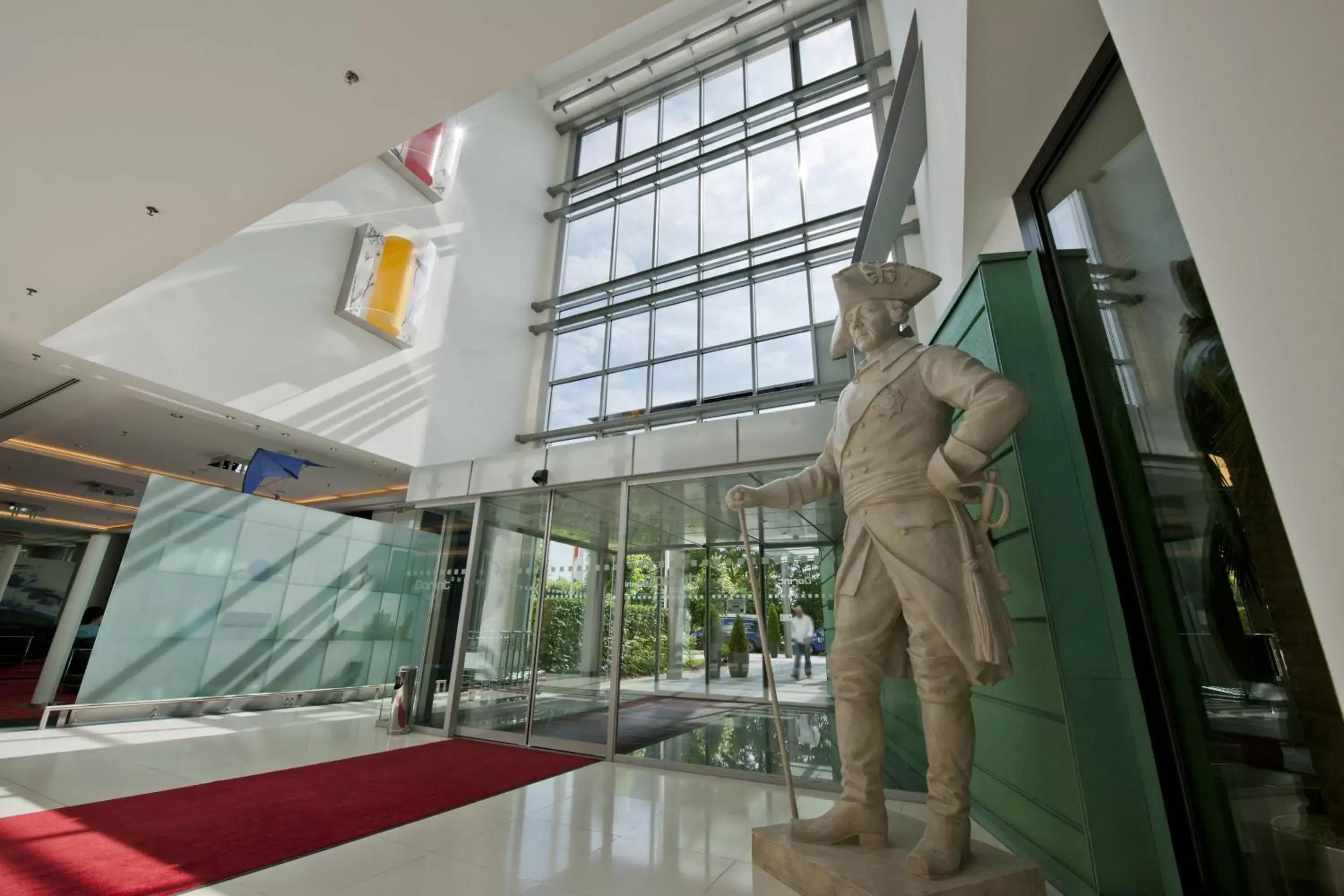 Facade/entrance in Dorint Hotel Potsdam Facade/entrance in Dorint Hotel Potsdam