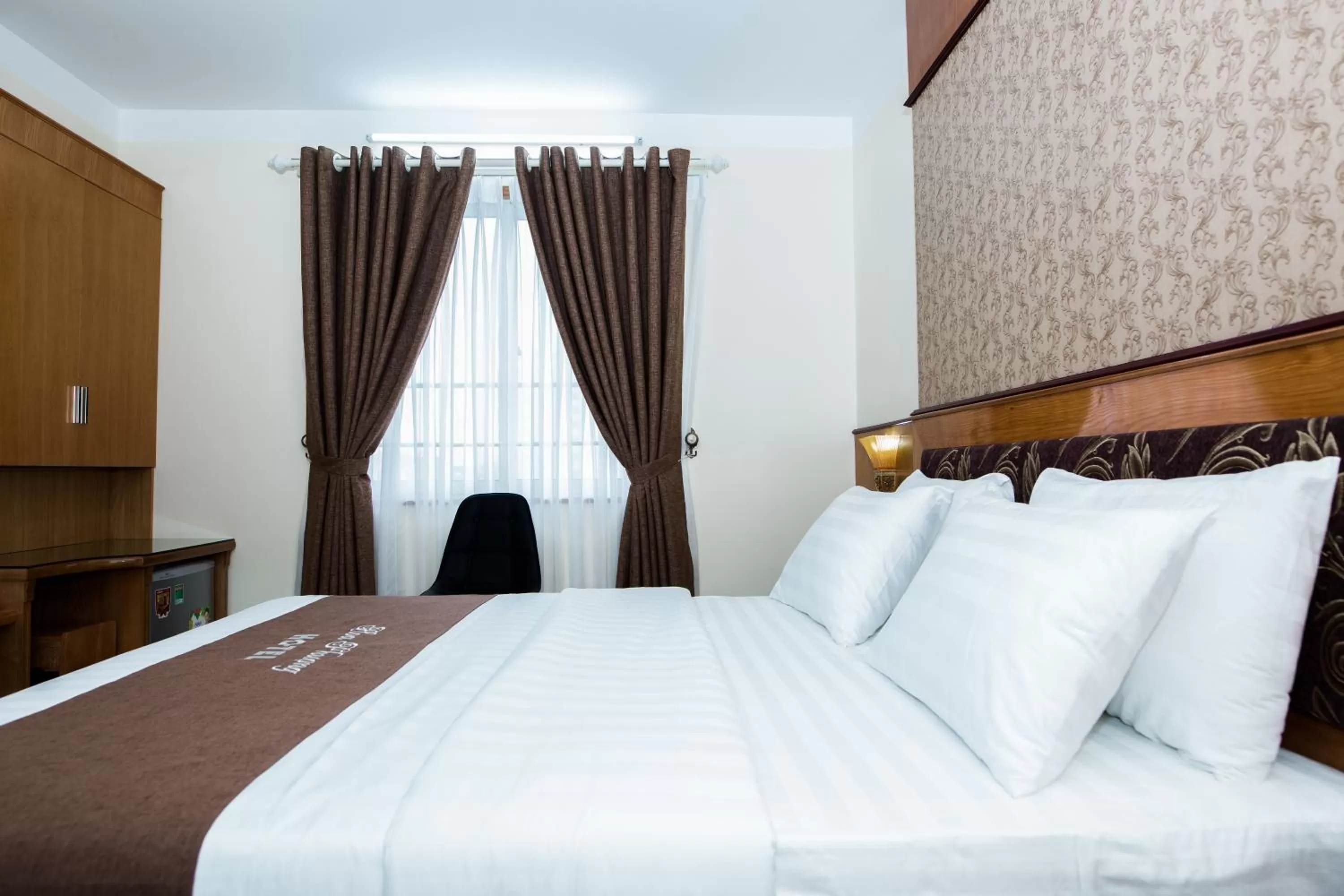 Bed in Hoa Phuong Hotel