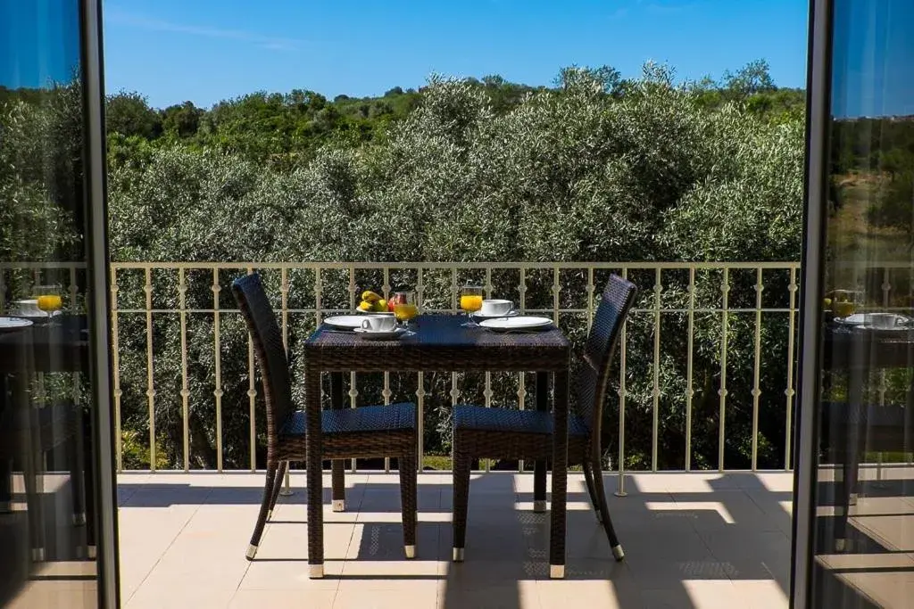 Balcony/Terrace in Eden Resort