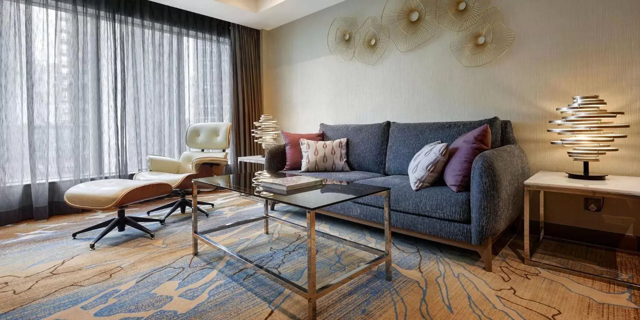 Bedroom, Seating Area in InterContinental Kuala Lumpur, an IHG Hotel