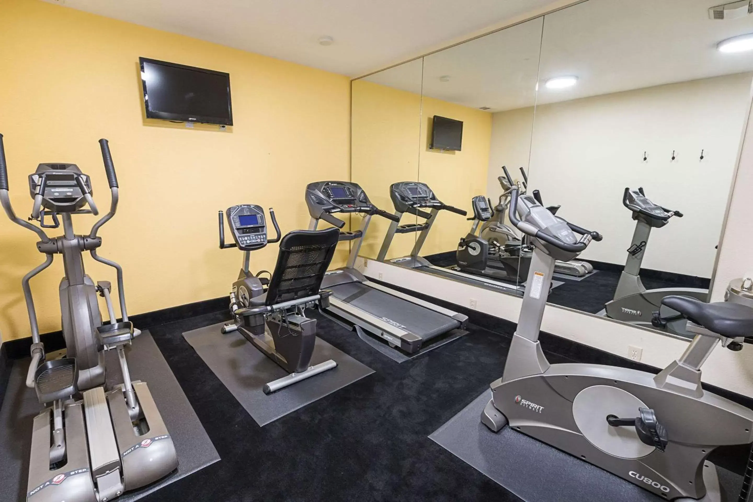 Fitness centre/facilities, Fitness Center/Facilities in Quality Suites Temple