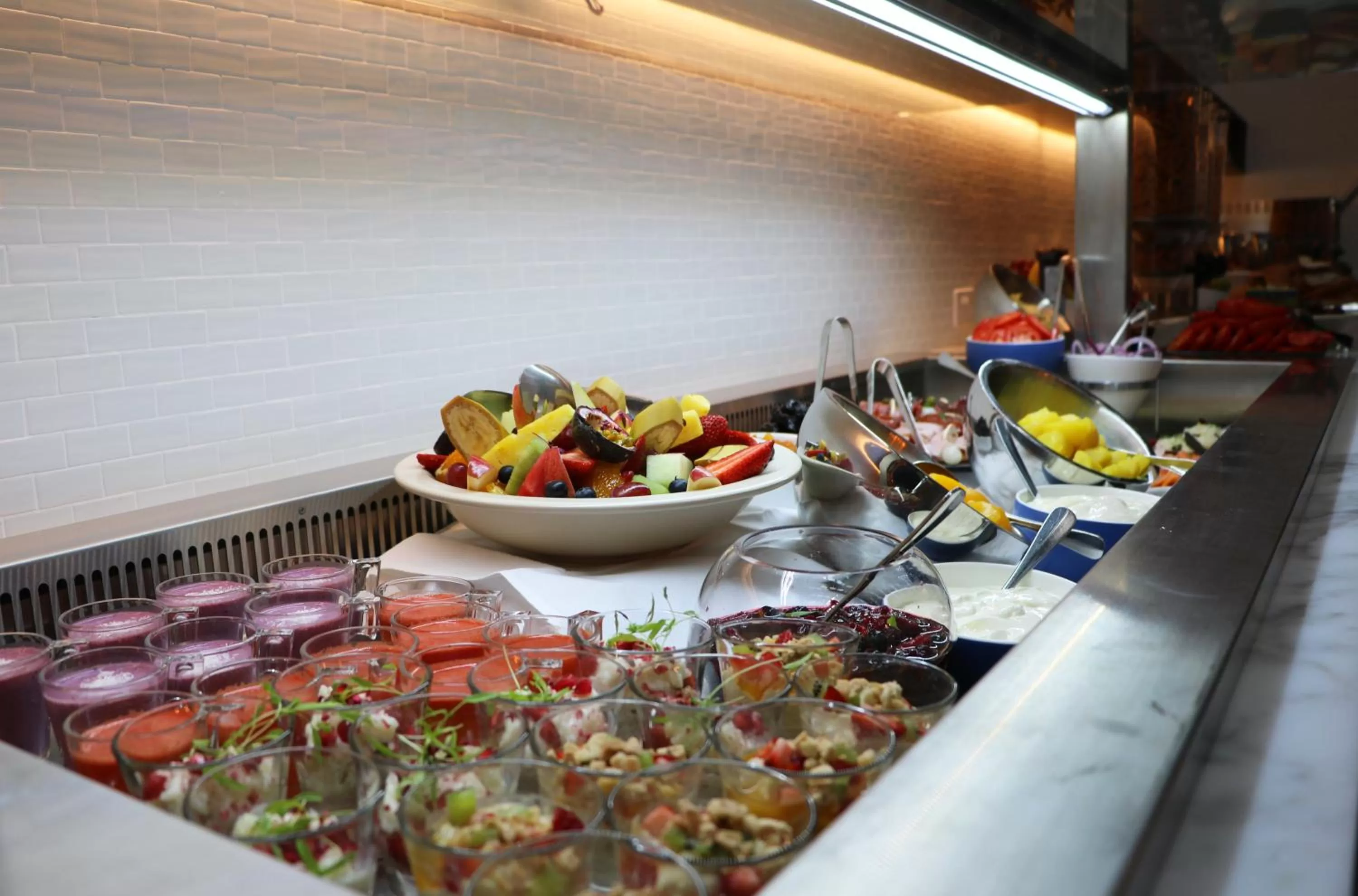 Restaurant/places to eat in Ovolo Sydney Woolloomooloo, a Wyndham Hotel