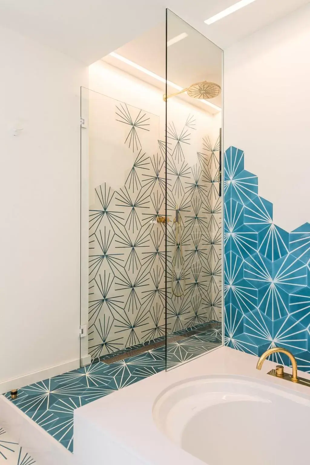 Shower, Bathroom in Boutique Hotel Villa Gala