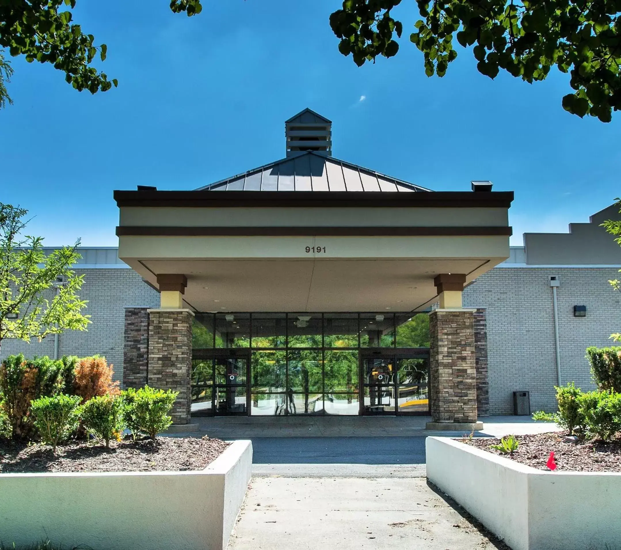 Facade/entrance, Property Building in Wyndham Garden Detroit Metro Airport