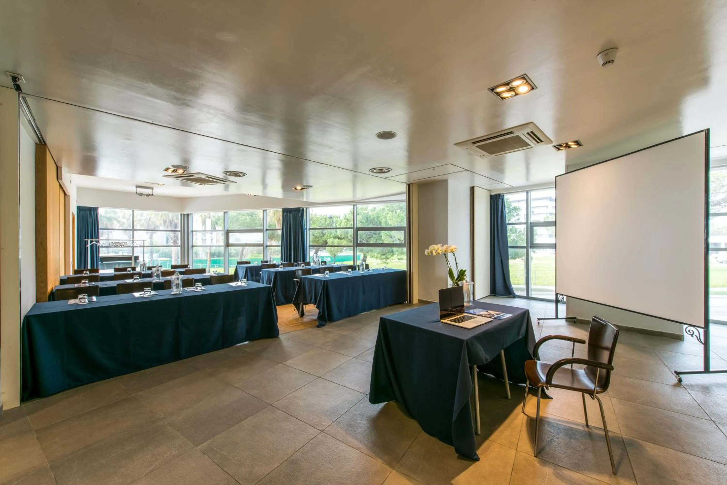 Meeting/conference room in Sea Lion Hotel