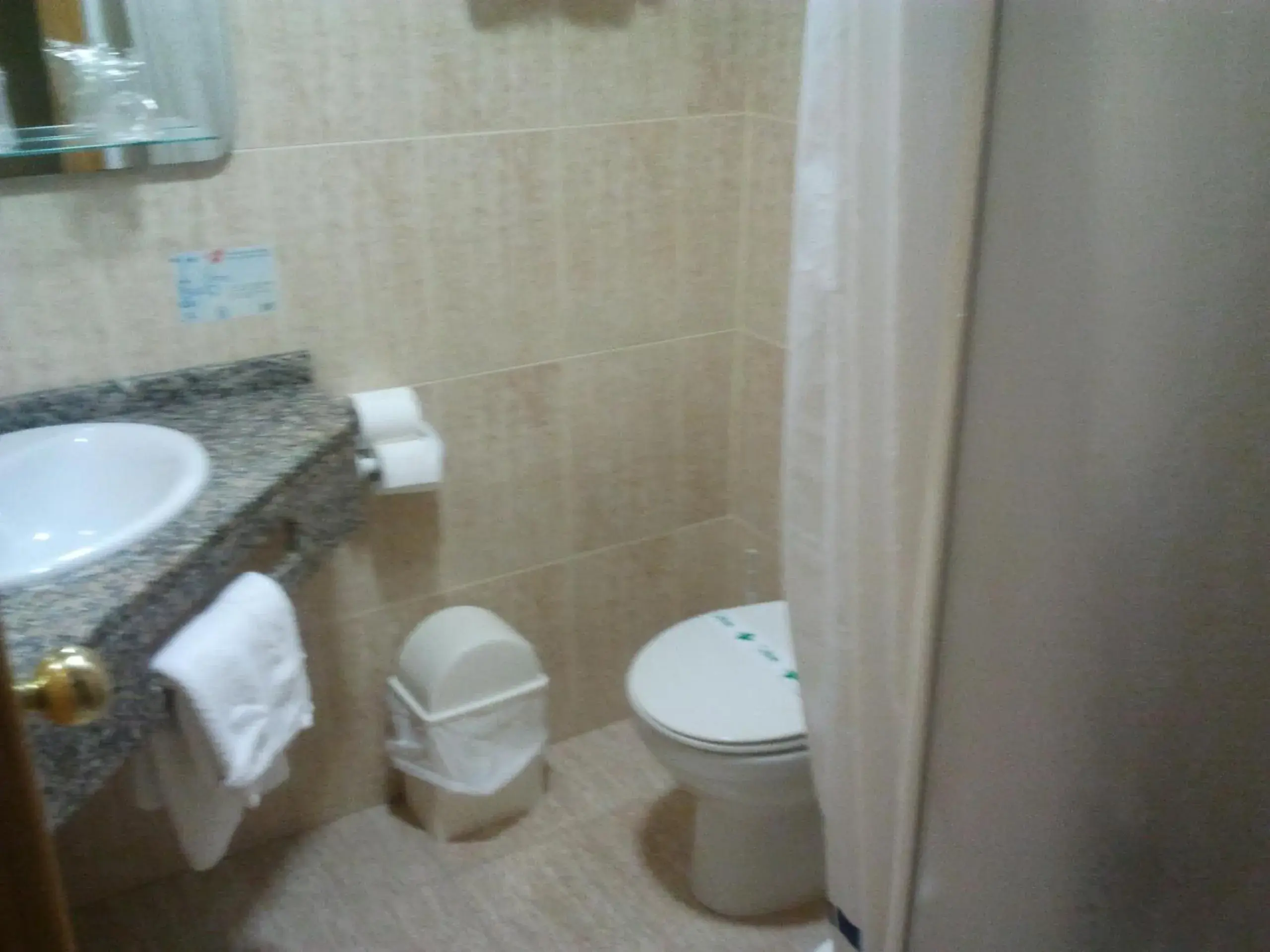 Bathroom in Hotel Trabuco