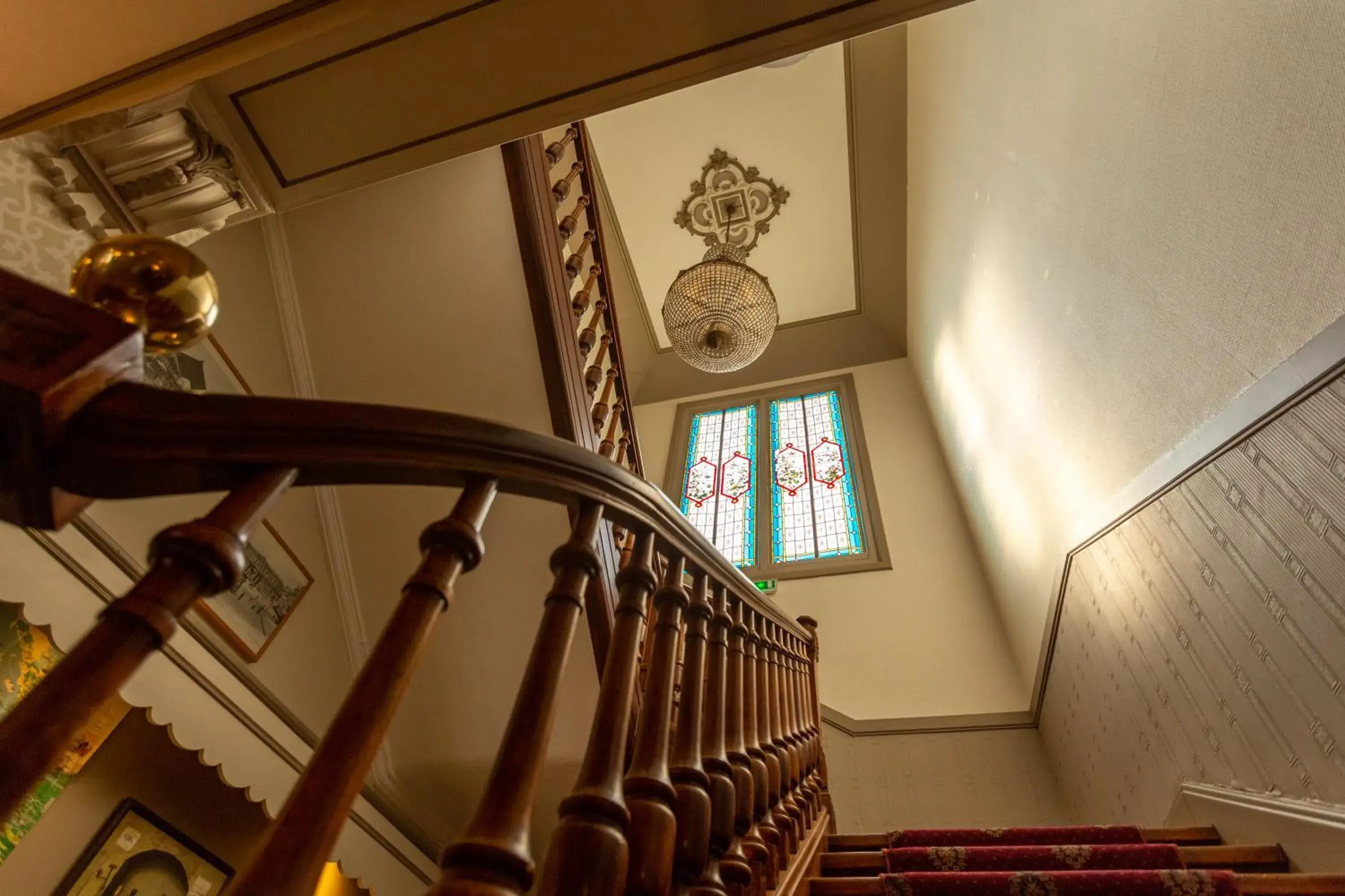Lobby or reception in Citotel Le Regina Bordeaux Gare Saint-Jean Lobby or reception in Citotel Le Regina Bordeaux Gare Saint-Jean
