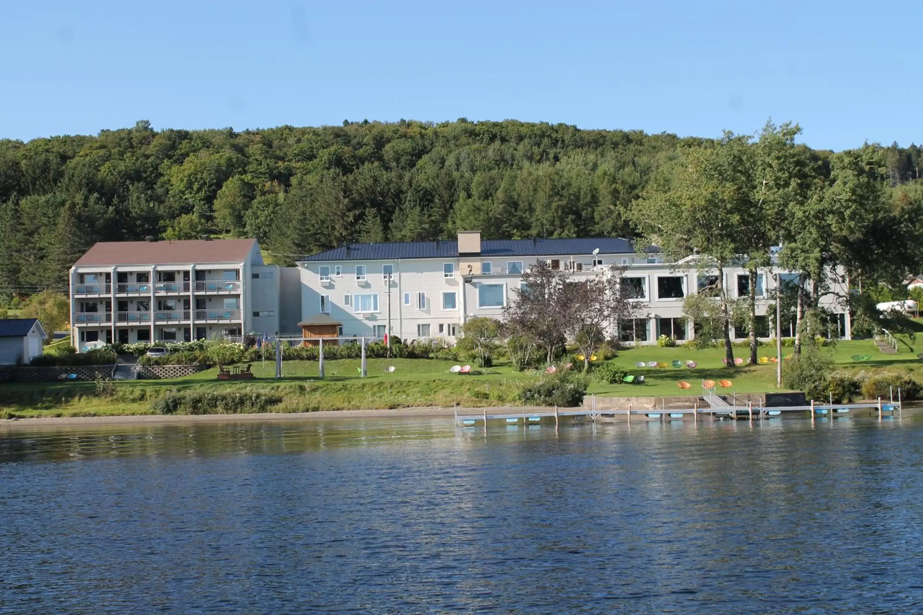 Day, Property Building in Manoir Lac-Etchemin