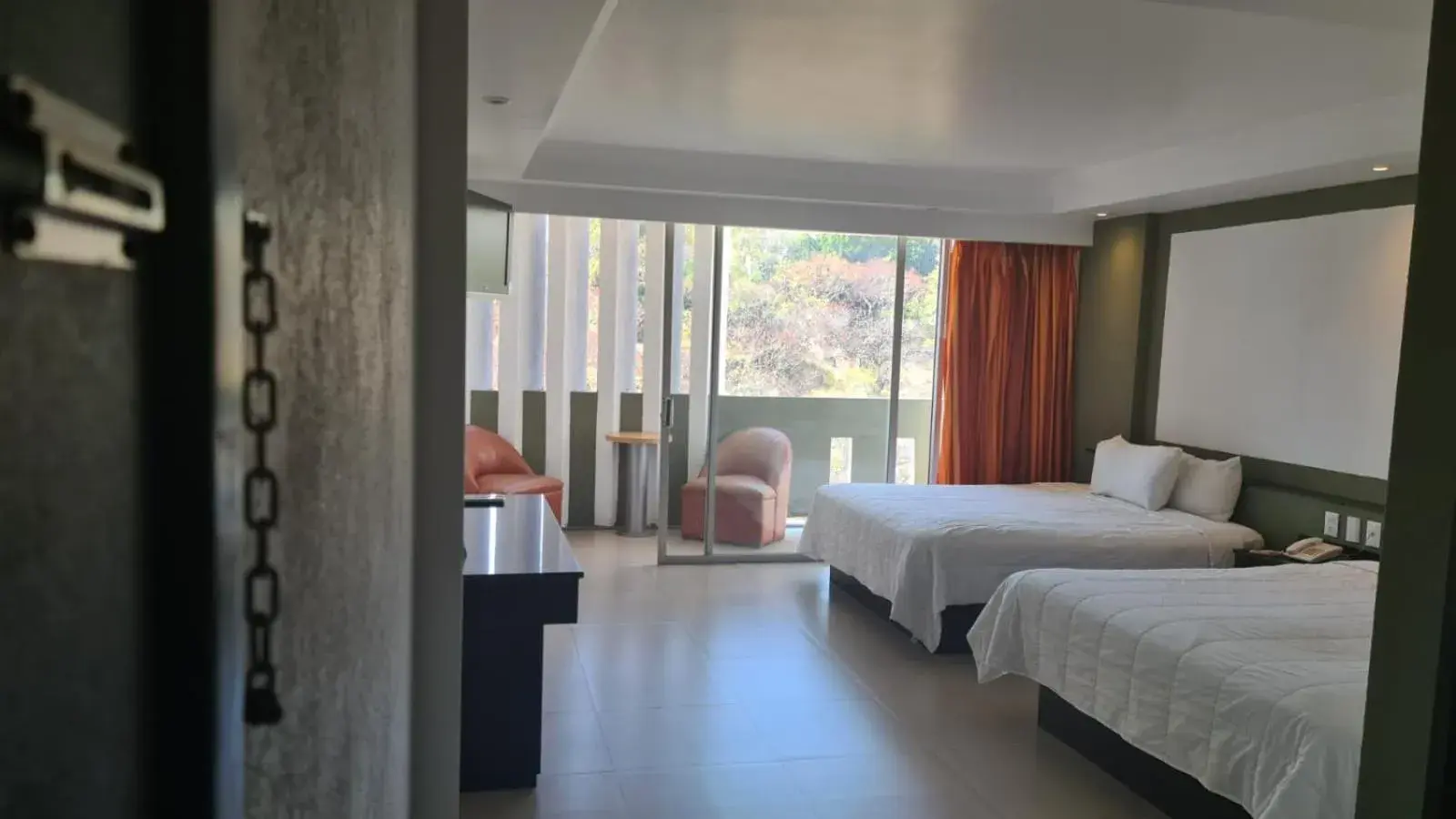 Bed in Hotel Borda Cuernavaca