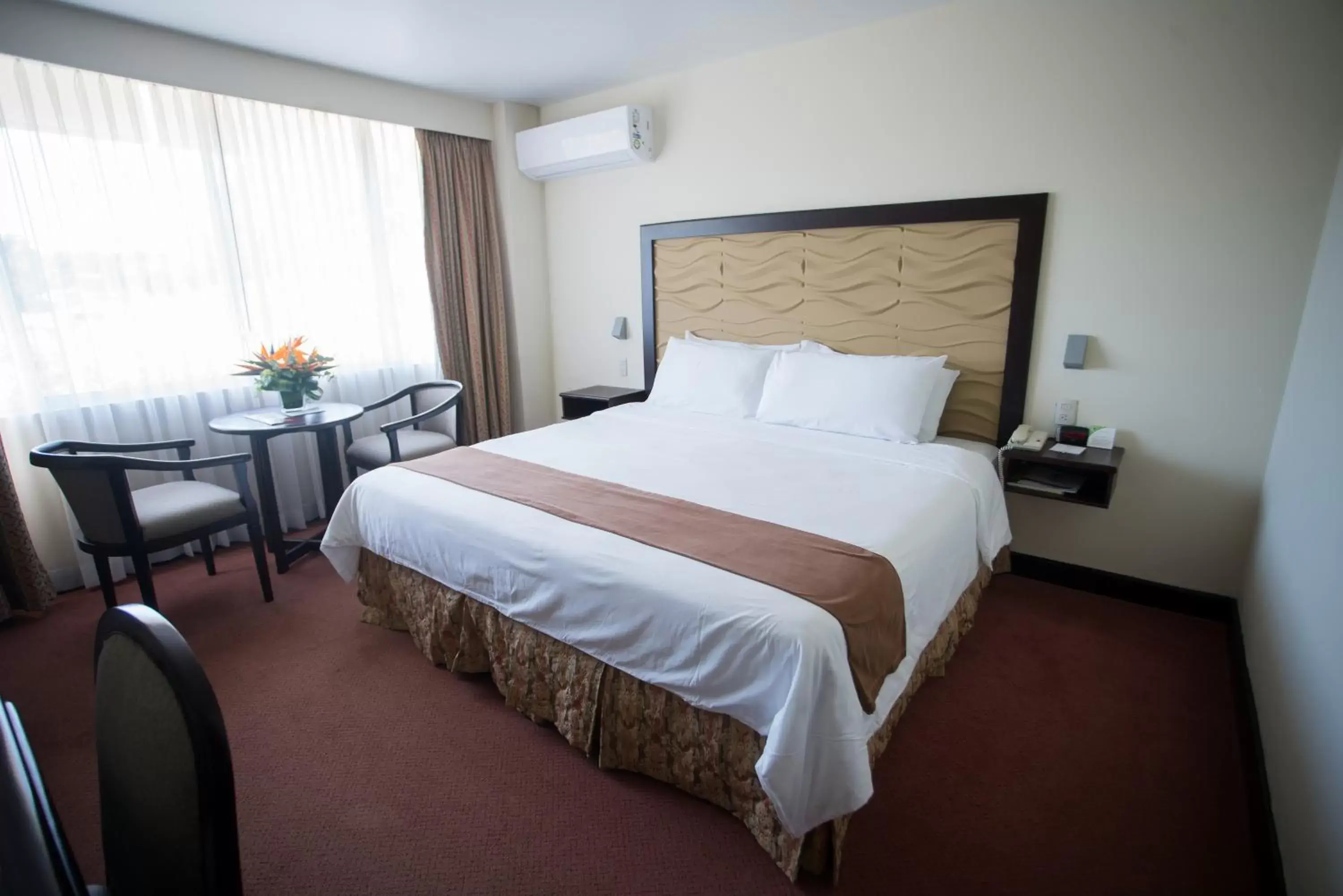 Bed in Best Western Plus Hotel Terraza