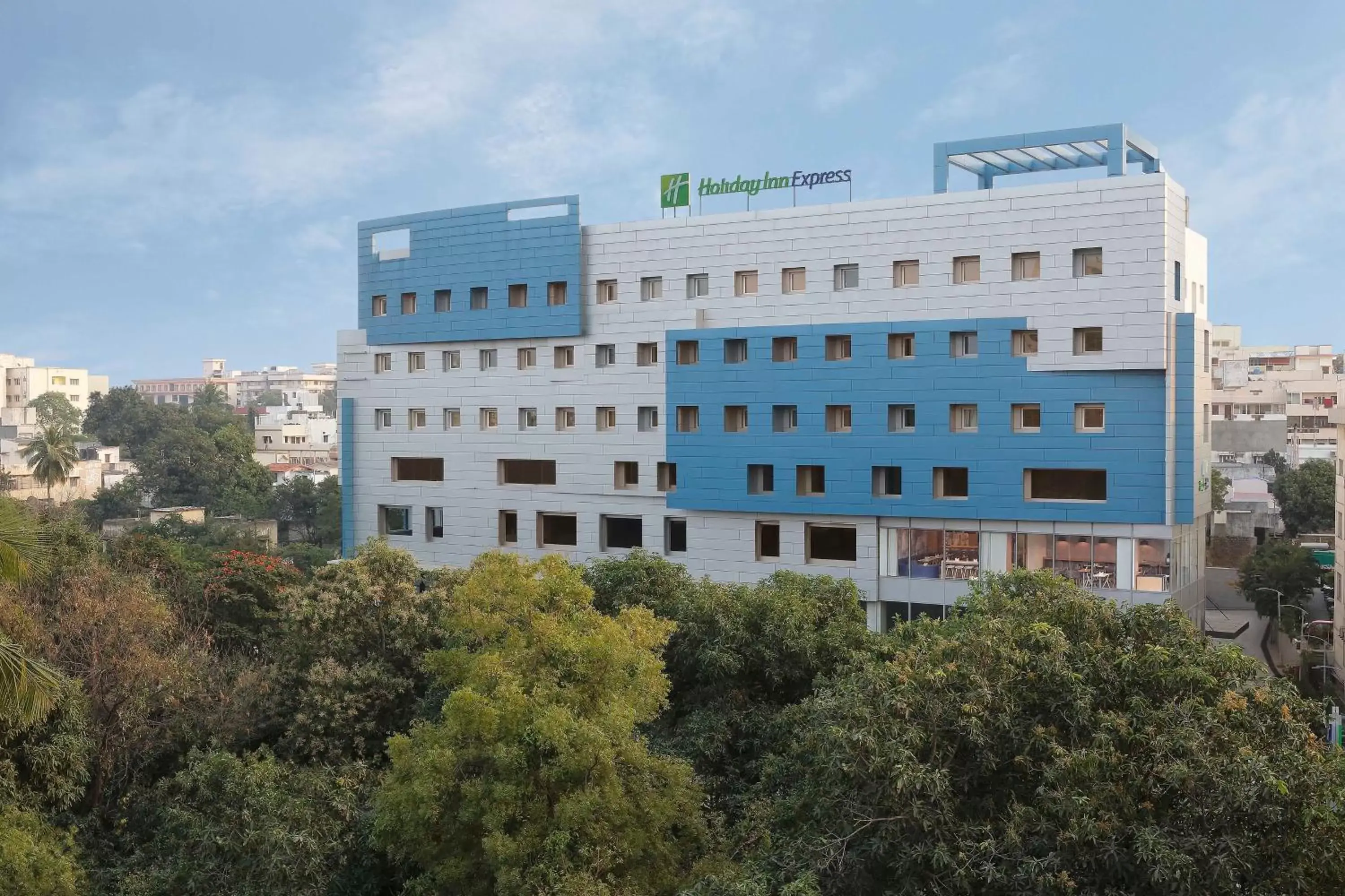 Property Building in Holiday Inn Express Hyderabad Banjara Hills, an IHG Hotel