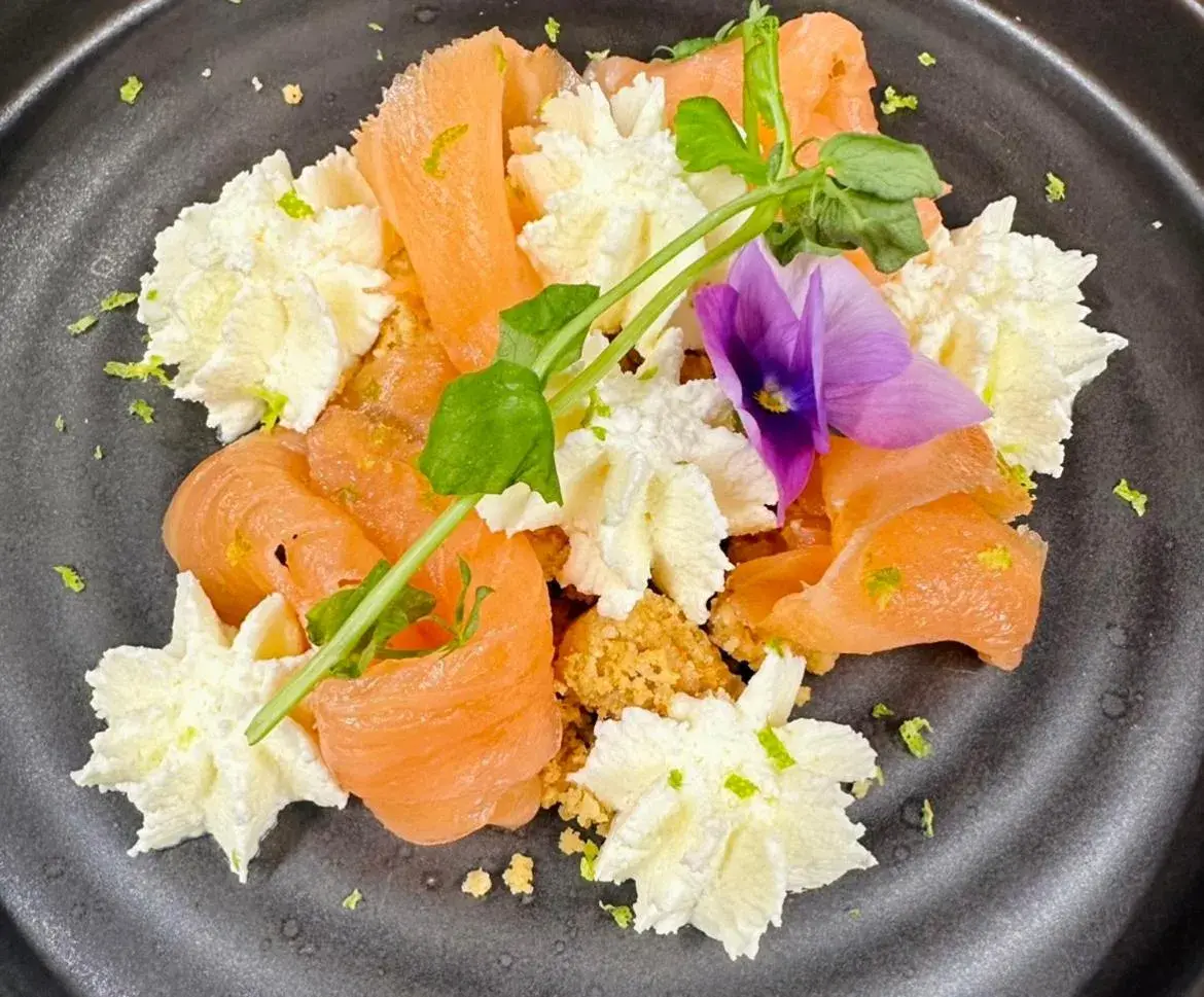 Restaurant/places to eat in Hôtel Le Dormeur du Val Restaurant/places to eat in Hôtel Le Dormeur du Val