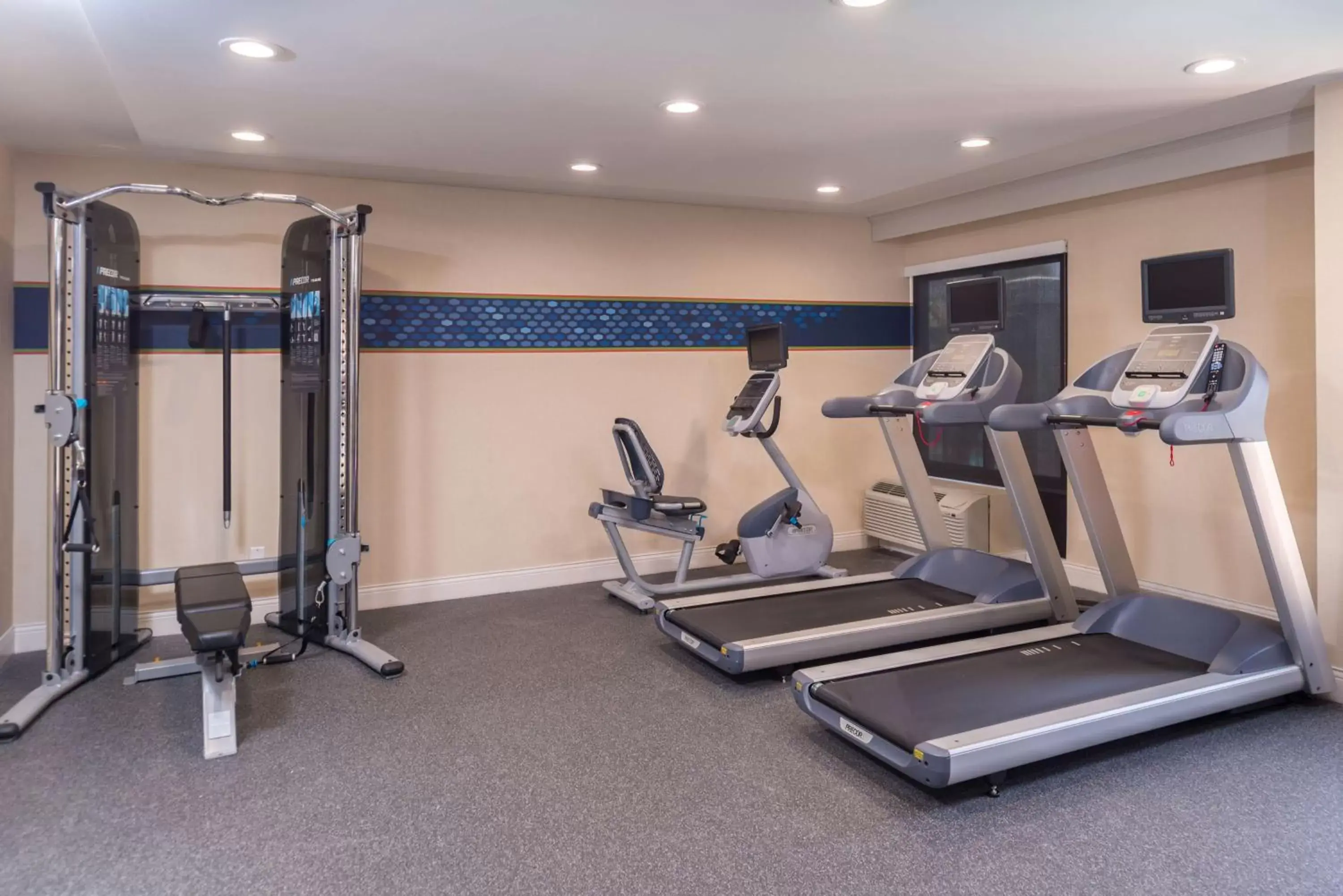 Fitness centre/facilities, Fitness Center/Facilities in Hampton Inn Los Angeles-West Covina