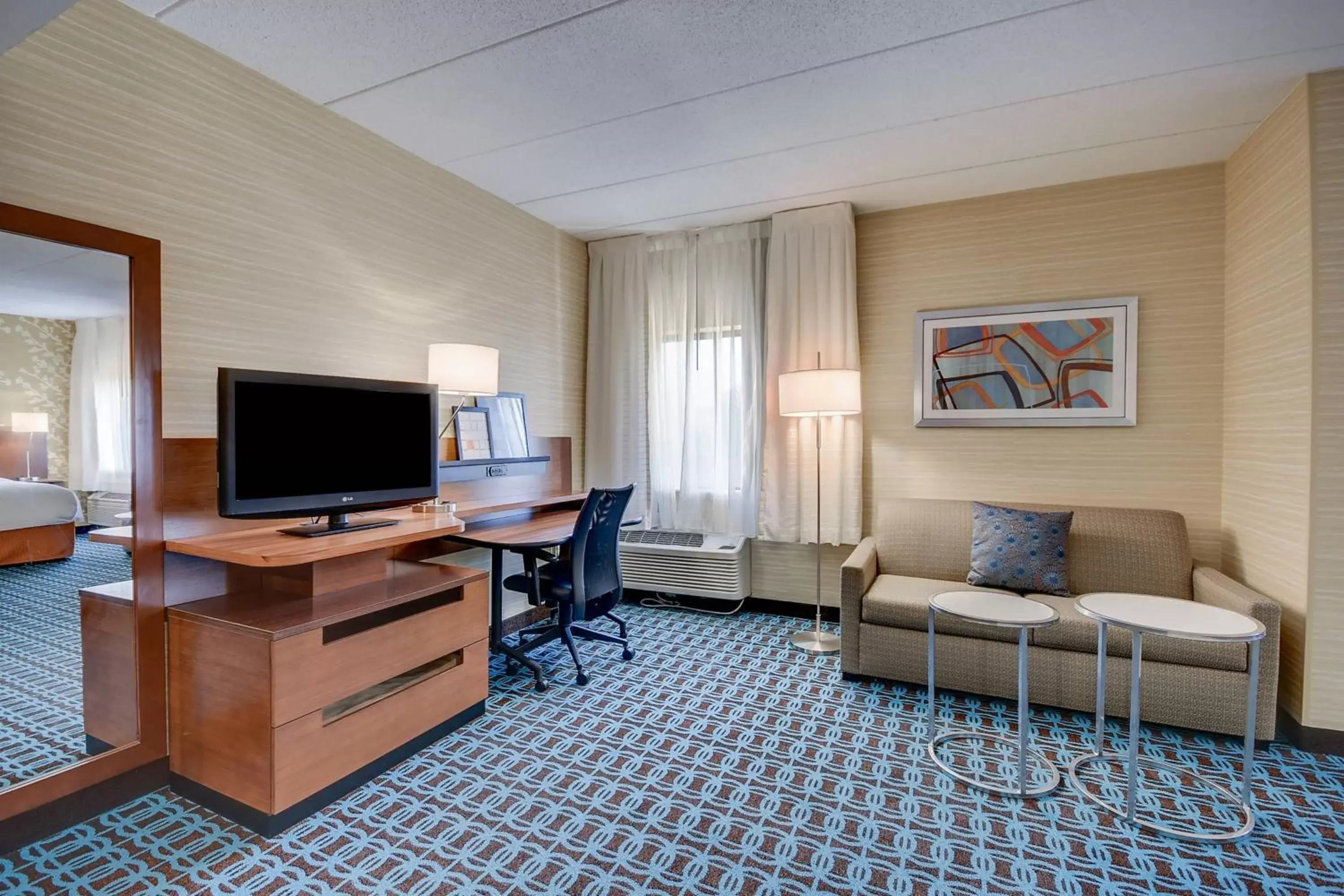 Photo of the whole room, TV/Entertainment Center in Fairfield Inn Boston Tewksbury/Andover