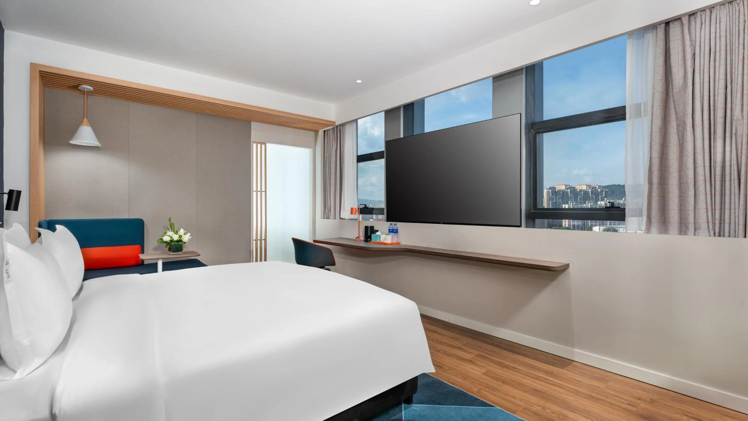 Bed in Holiday Inn Express Kunming Panlong by IHG