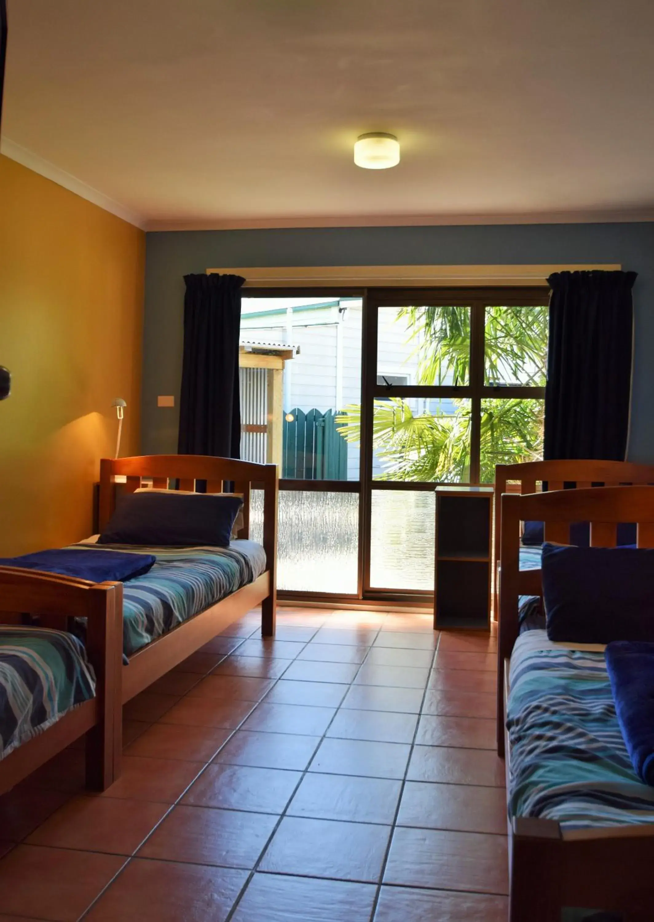 Photo of the whole room, View in The Bug Backpackers