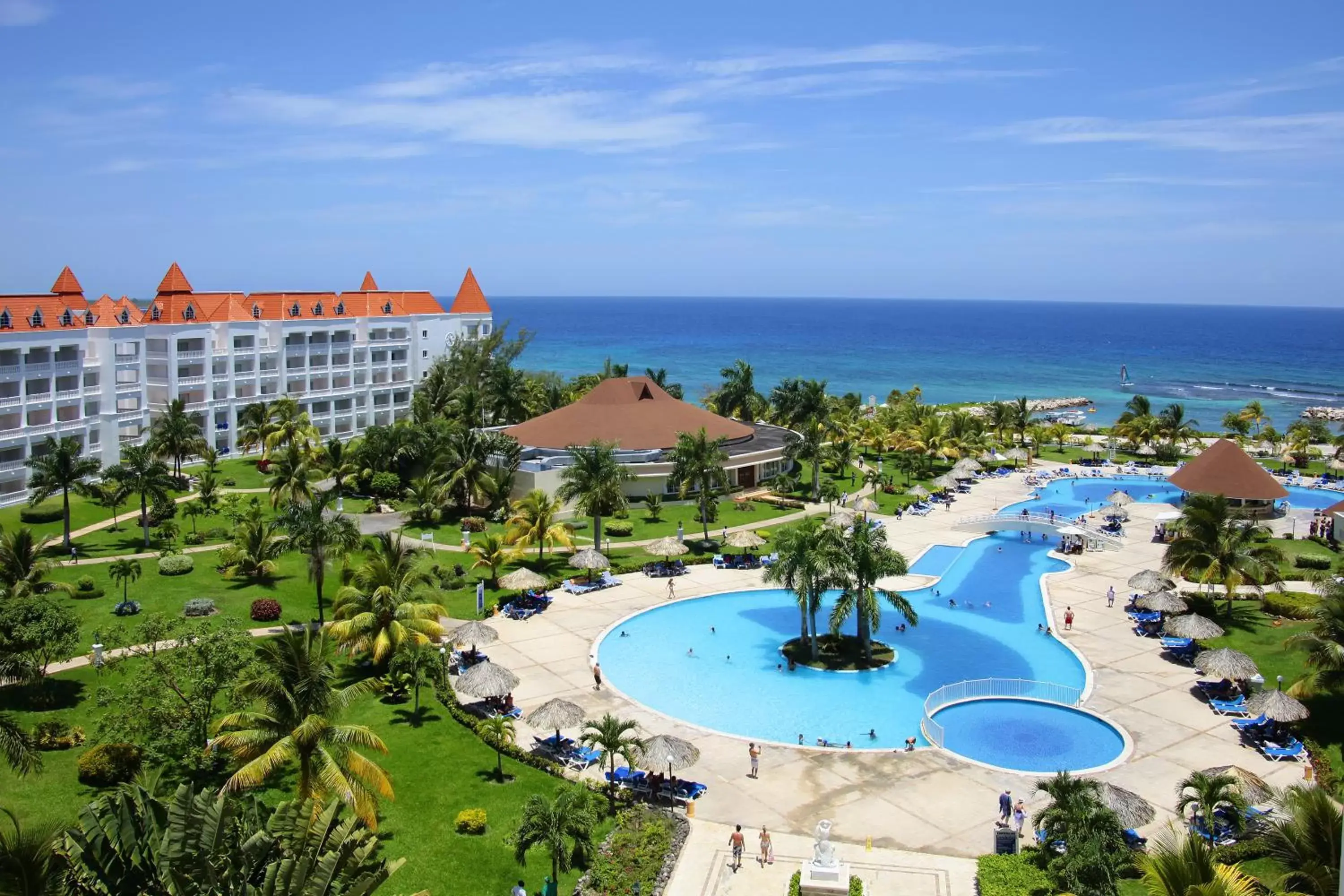 Facade/entrance, Pool View in Bahia Principe Grand Jamaica - All Inclusive