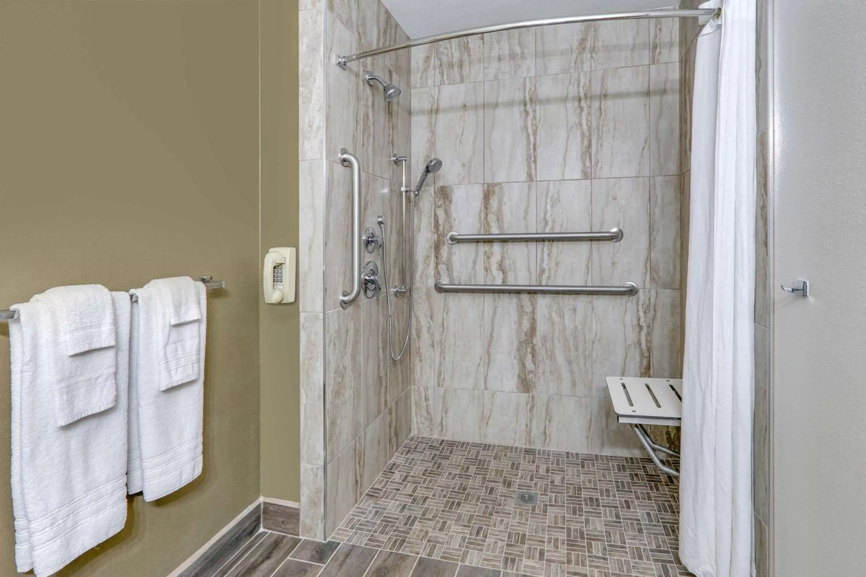 Shower, Bathroom in Super 8 by Wyndham Roswell