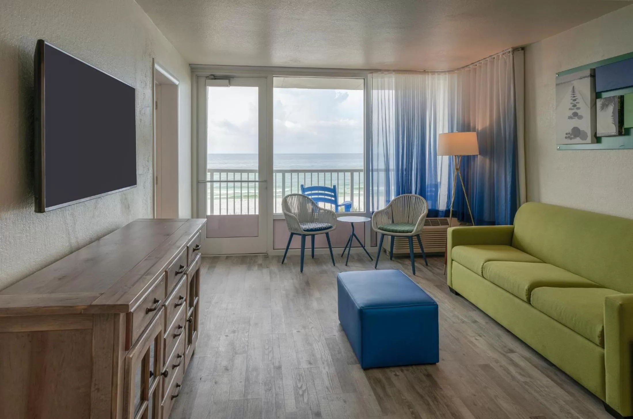 Living room in The Island Resort at Fort Walton Beach