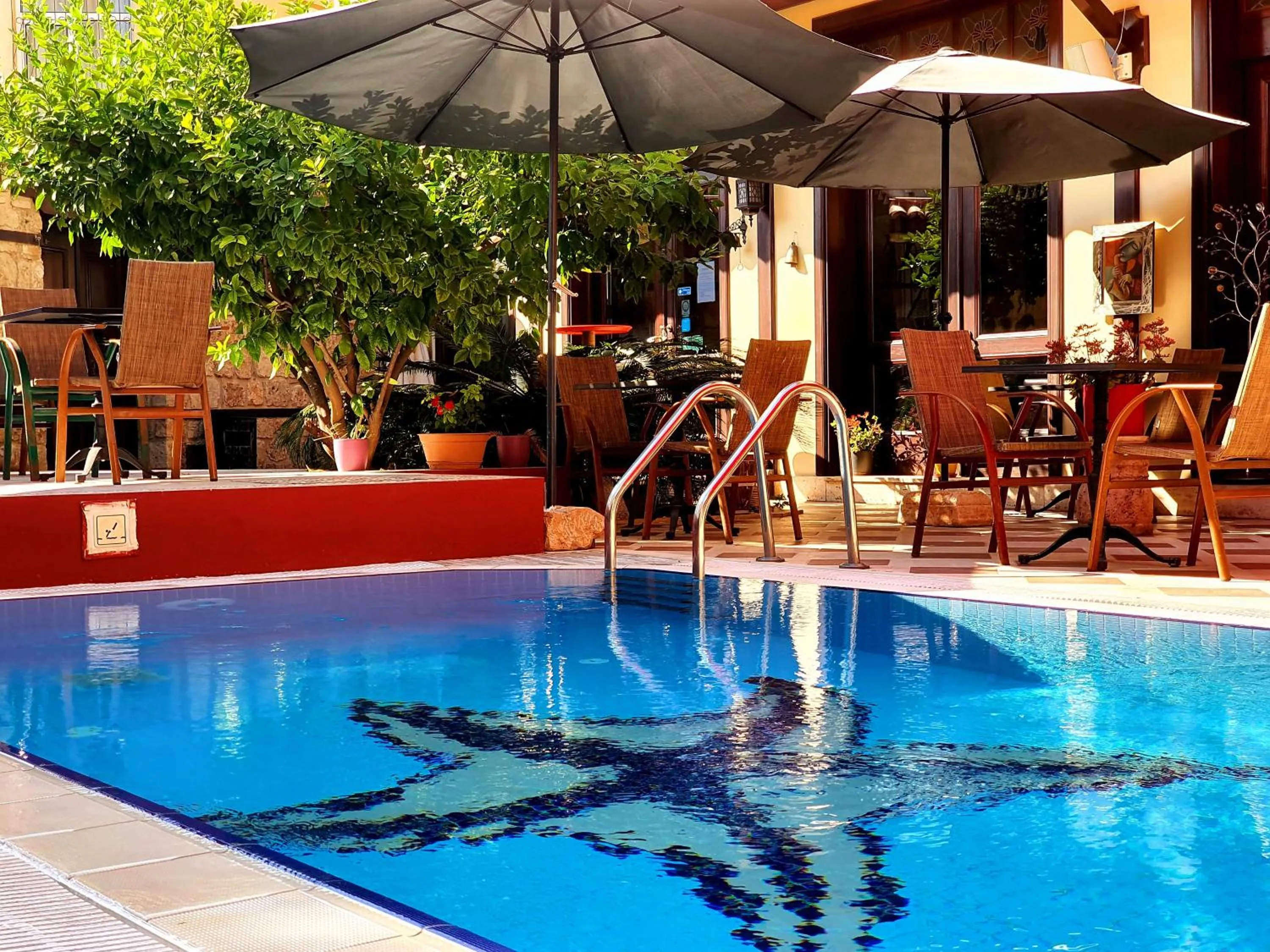 Swimming pool in Eski Masal Hotel - Special Class