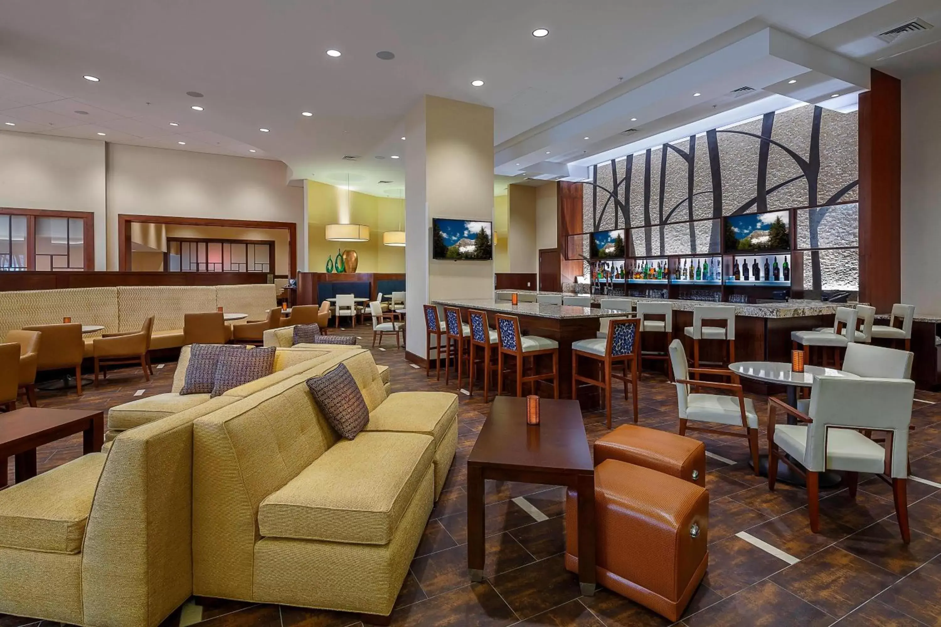 Restaurant/Places to Eat in Provo Marriott Hotel & Conference Center