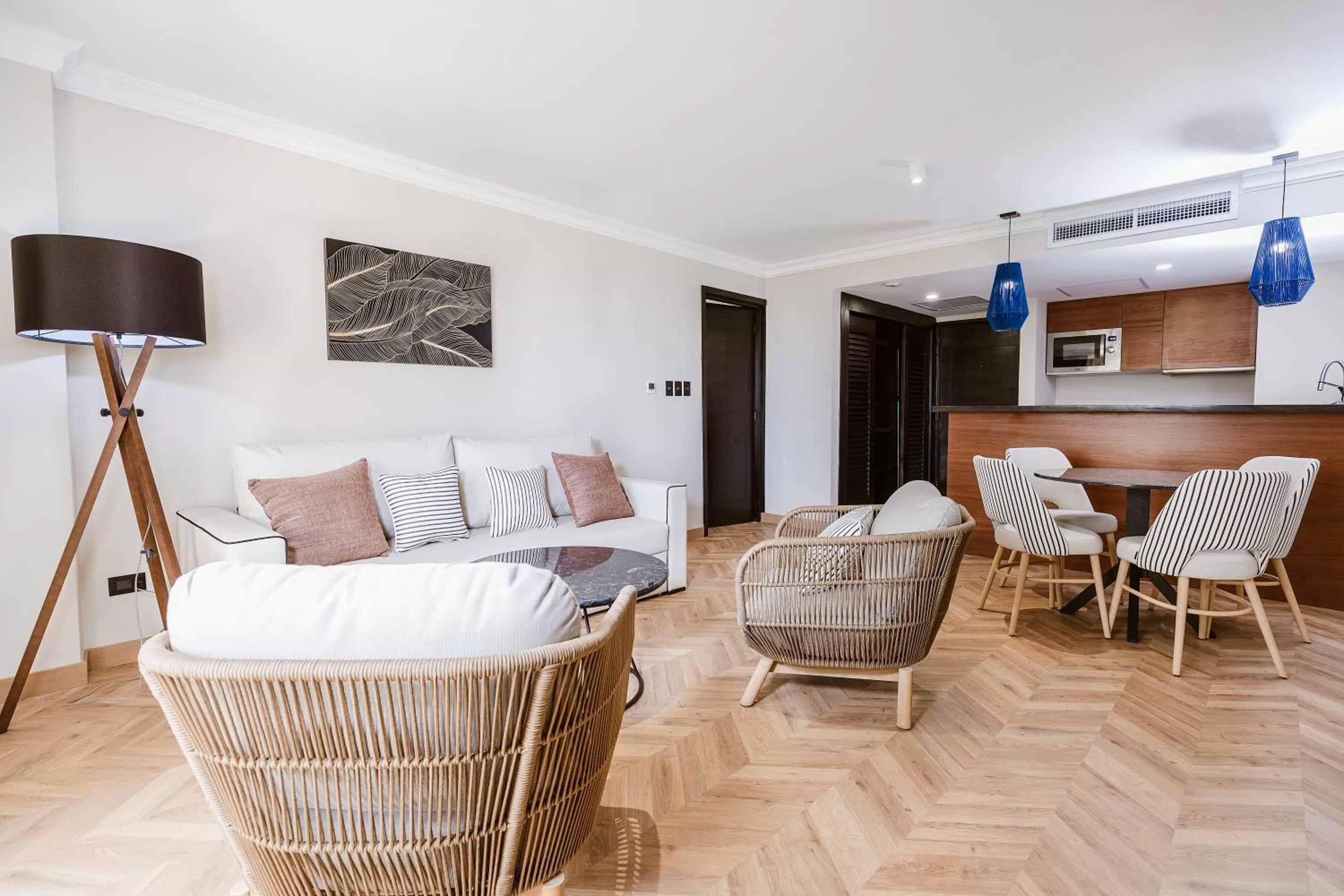 Kitchen or kitchenette in Dominican Fiesta Hotel