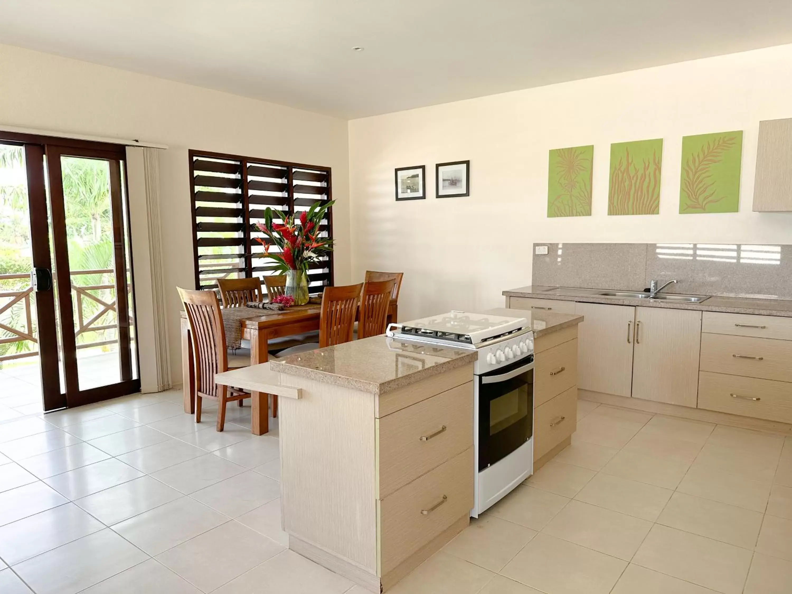 Kitchen or kitchenette, Kitchen/Kitchenette in Nasama Resort