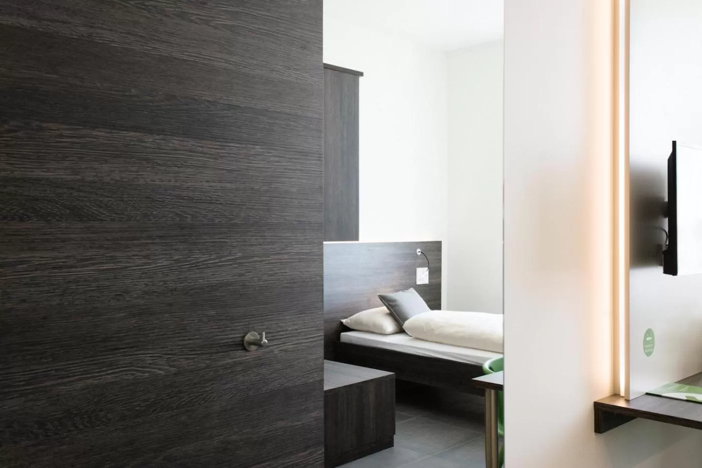 Bed in eee Hotel Traun