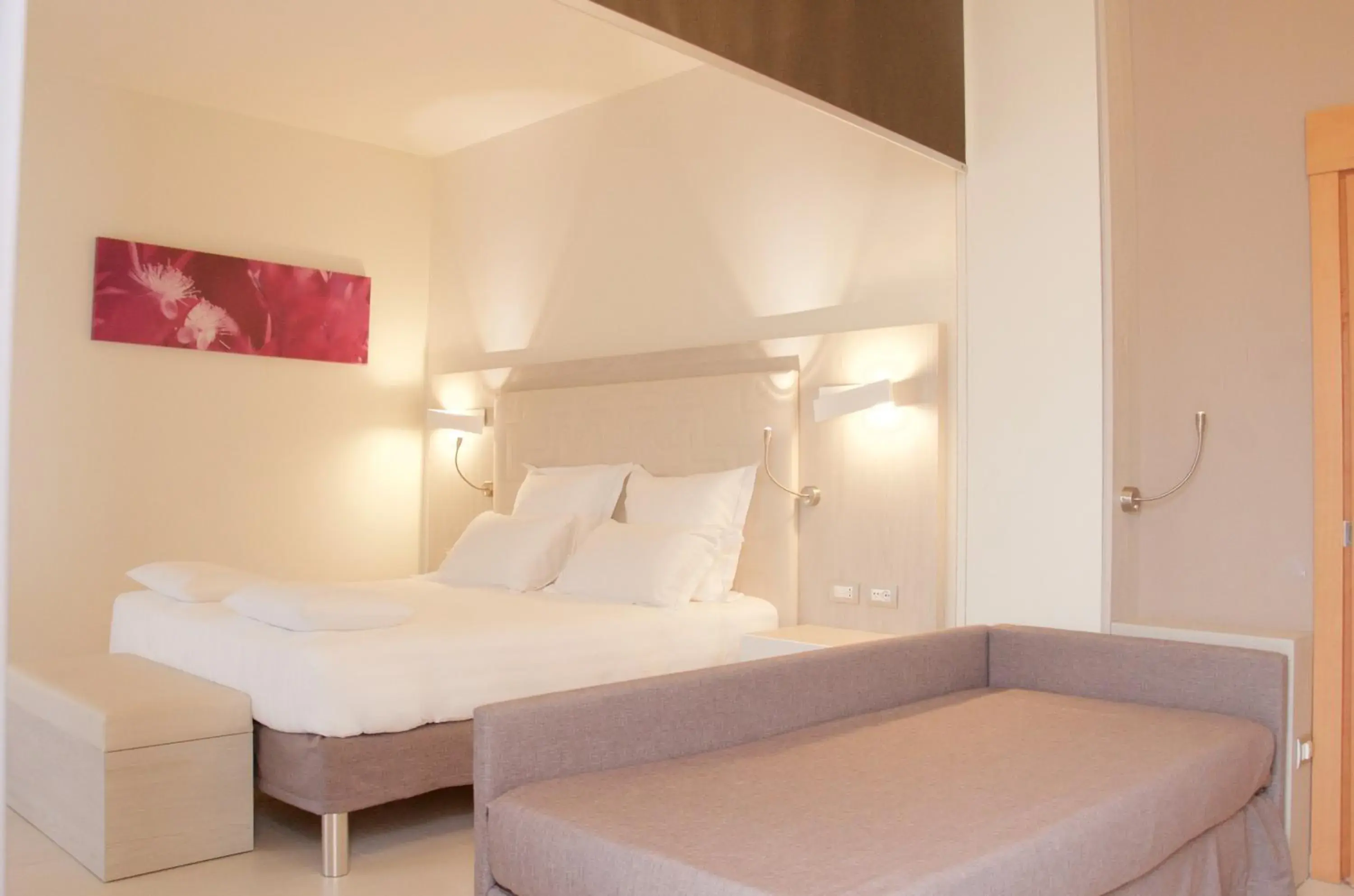 Bedroom, Bed in Pullman Timi Ama Sardegna