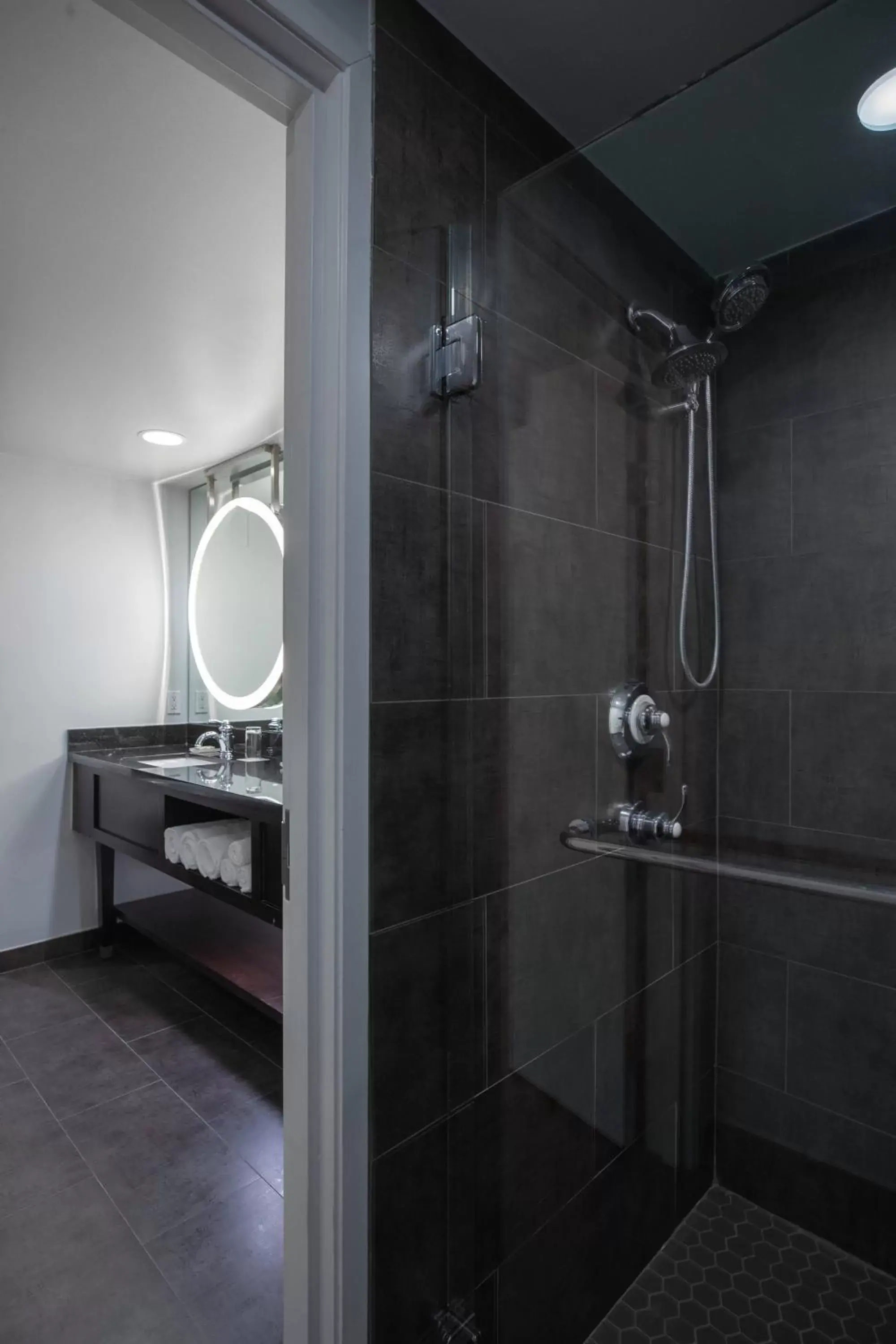 Bathroom in The Baronette Renaissance Detroit-Novi Hotel
