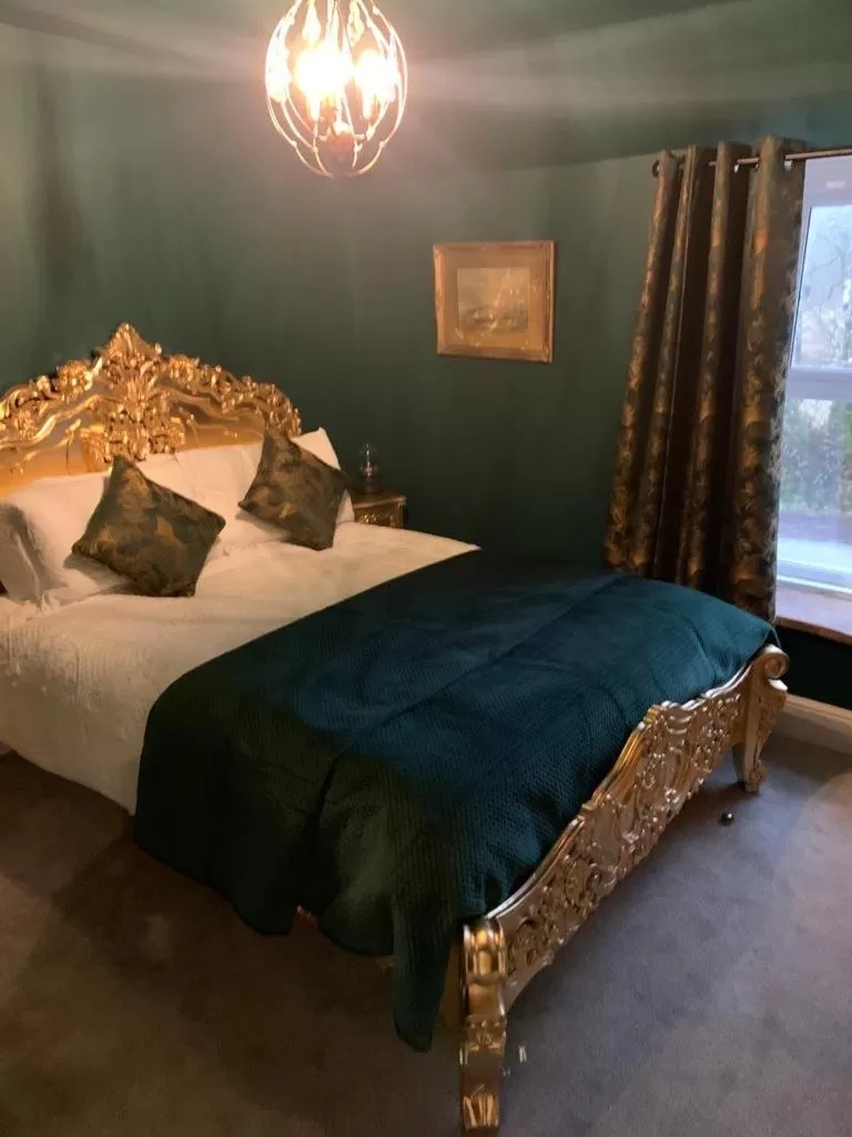 Bed in East Dart Inn