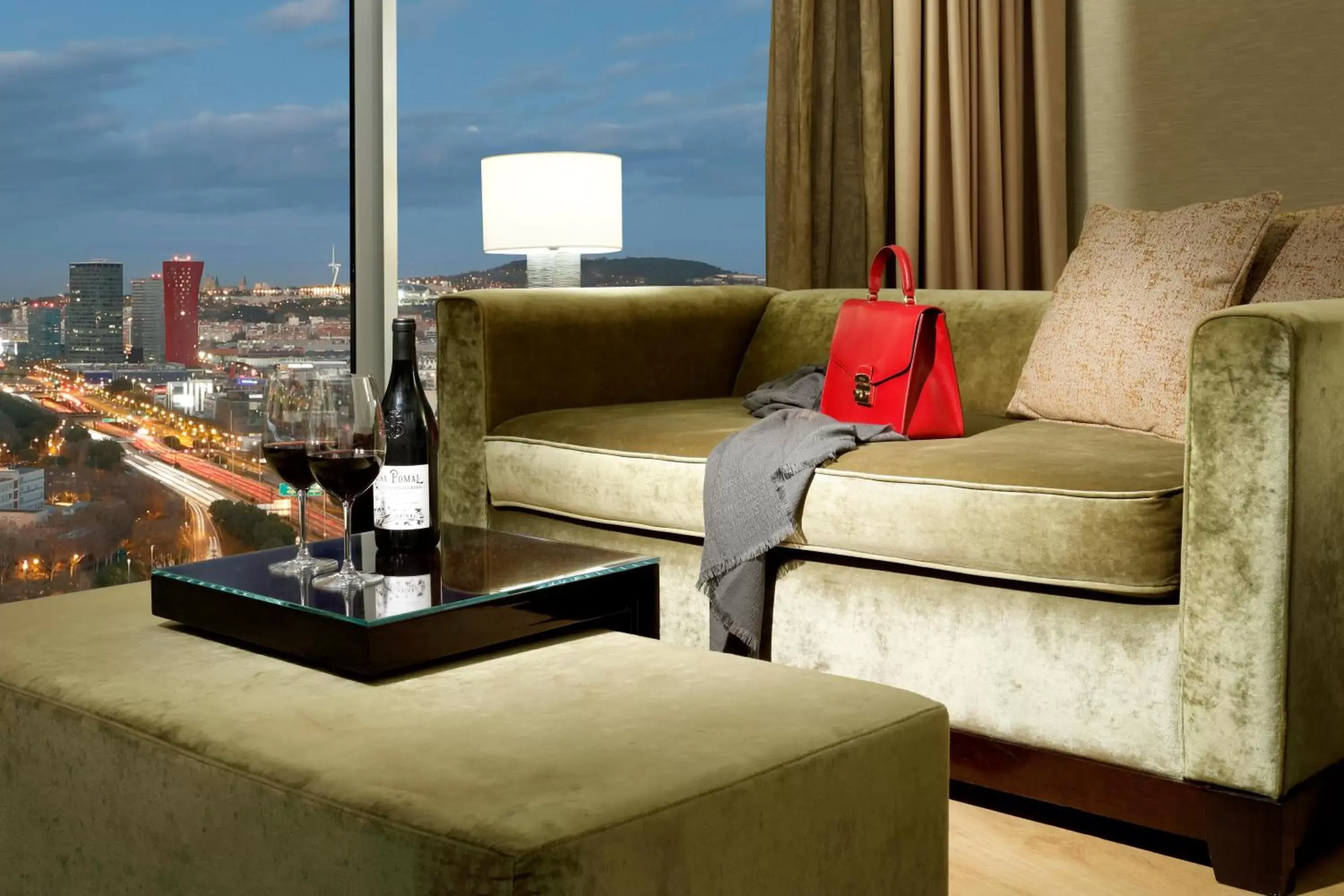 Living room, Seating Area in Hyatt Regency Barcelona Tower