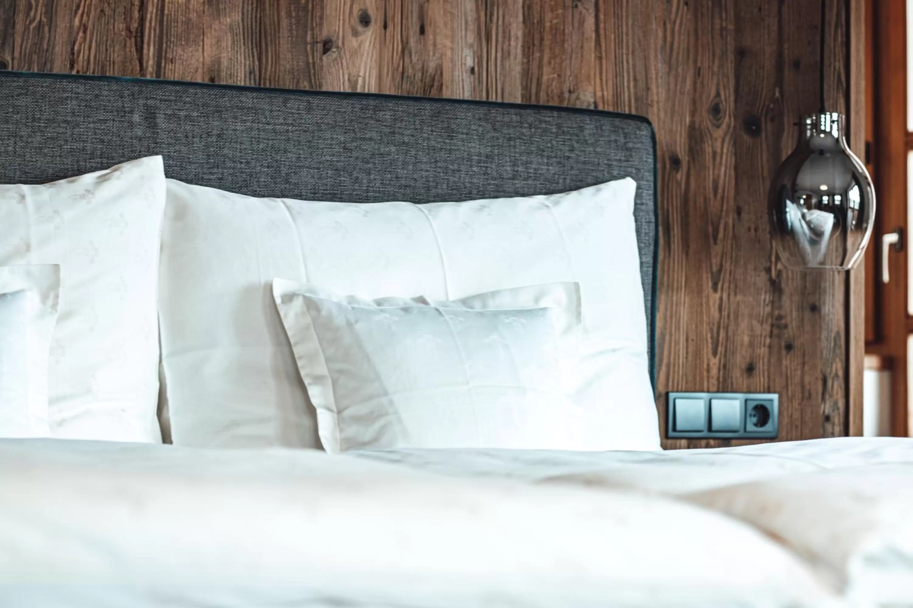 Bed in Farm Hotel Chalet Grosslehen
