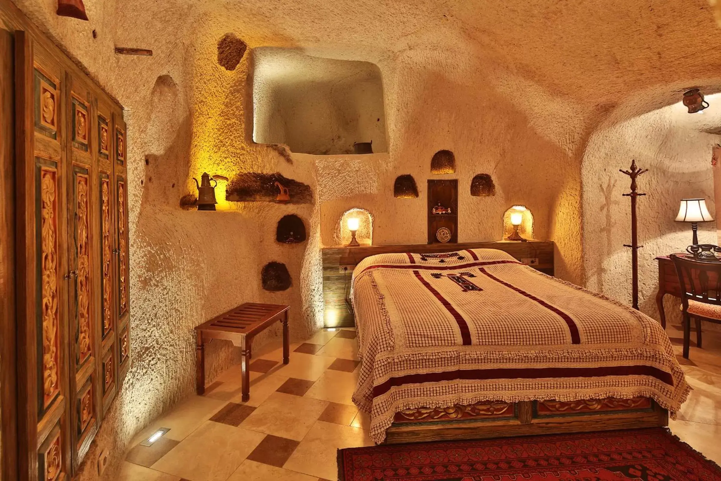 Bed in Cappadocia Cave Suites