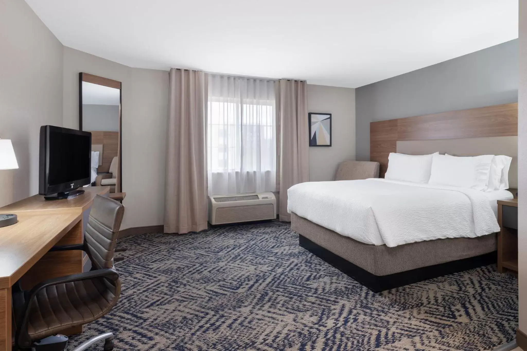Photo of the whole room, Bed in Candlewood Suites Elkhart by IHG Photo of the whole room, Bed in Candlewood Suites Elkhart by IHG
