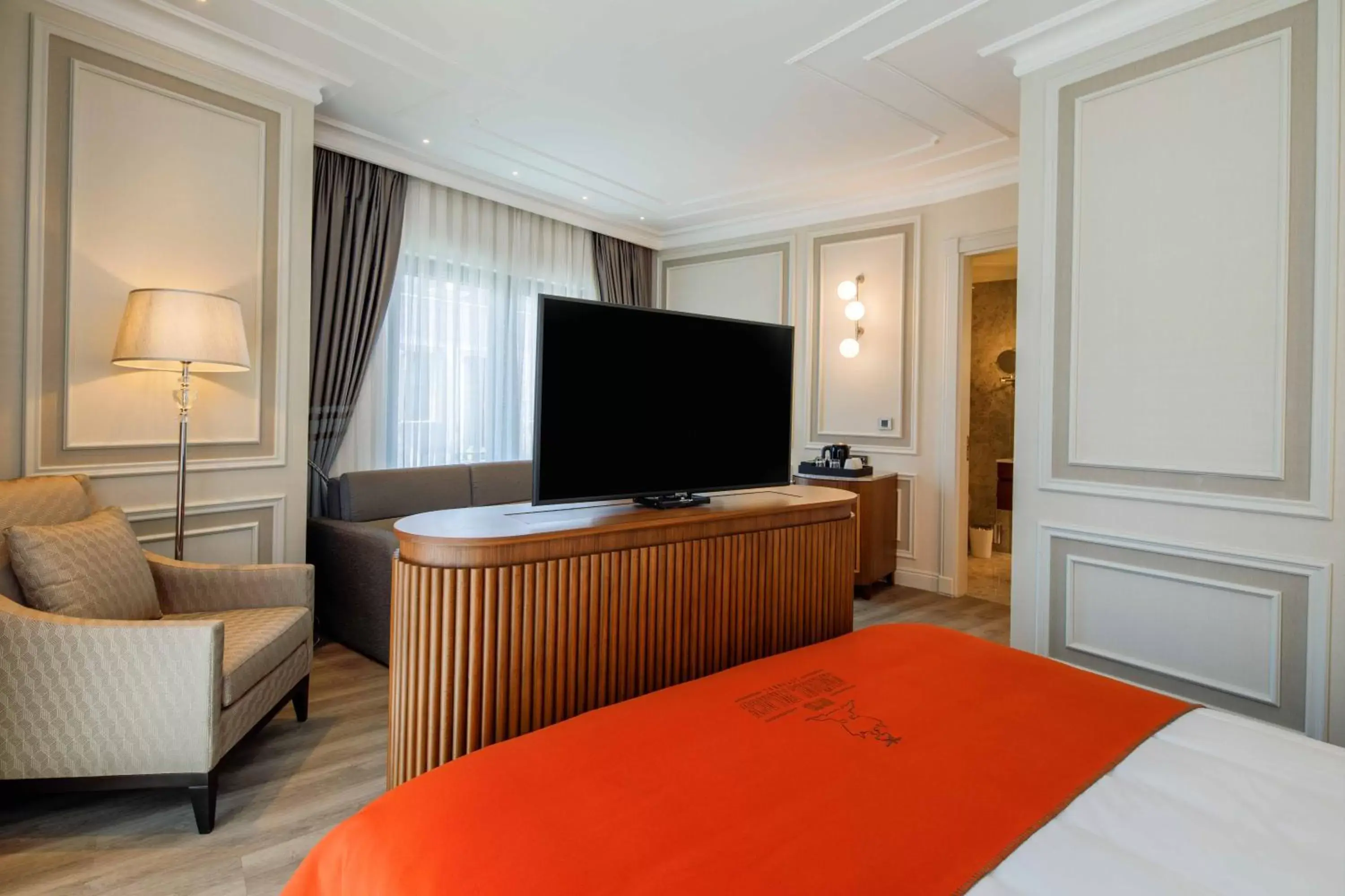TV and multimedia, TV/Entertainment Center in Amiral Palace Hotel Boutique Class