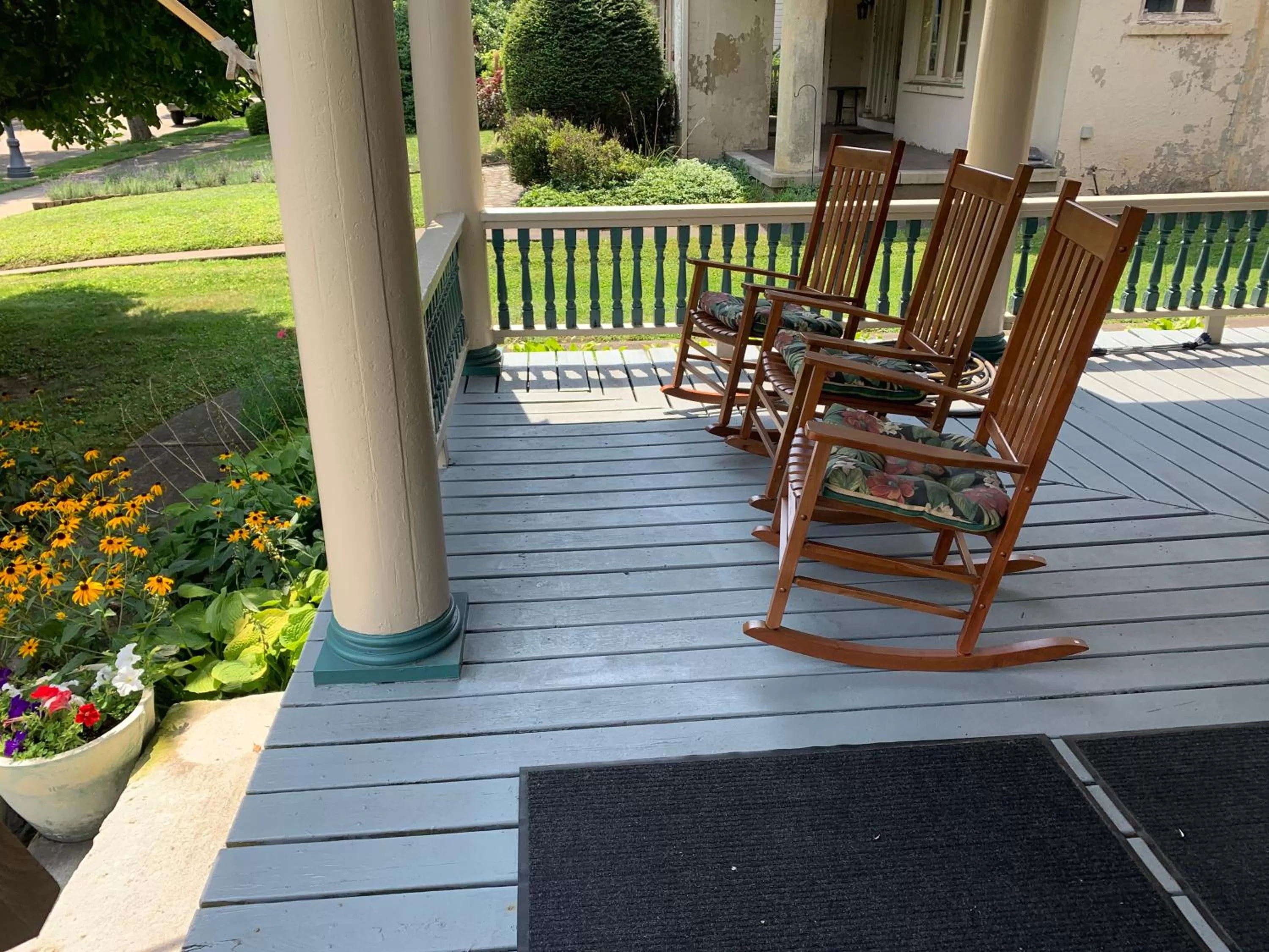 Property building in Bayberry House Bed and Breakfast