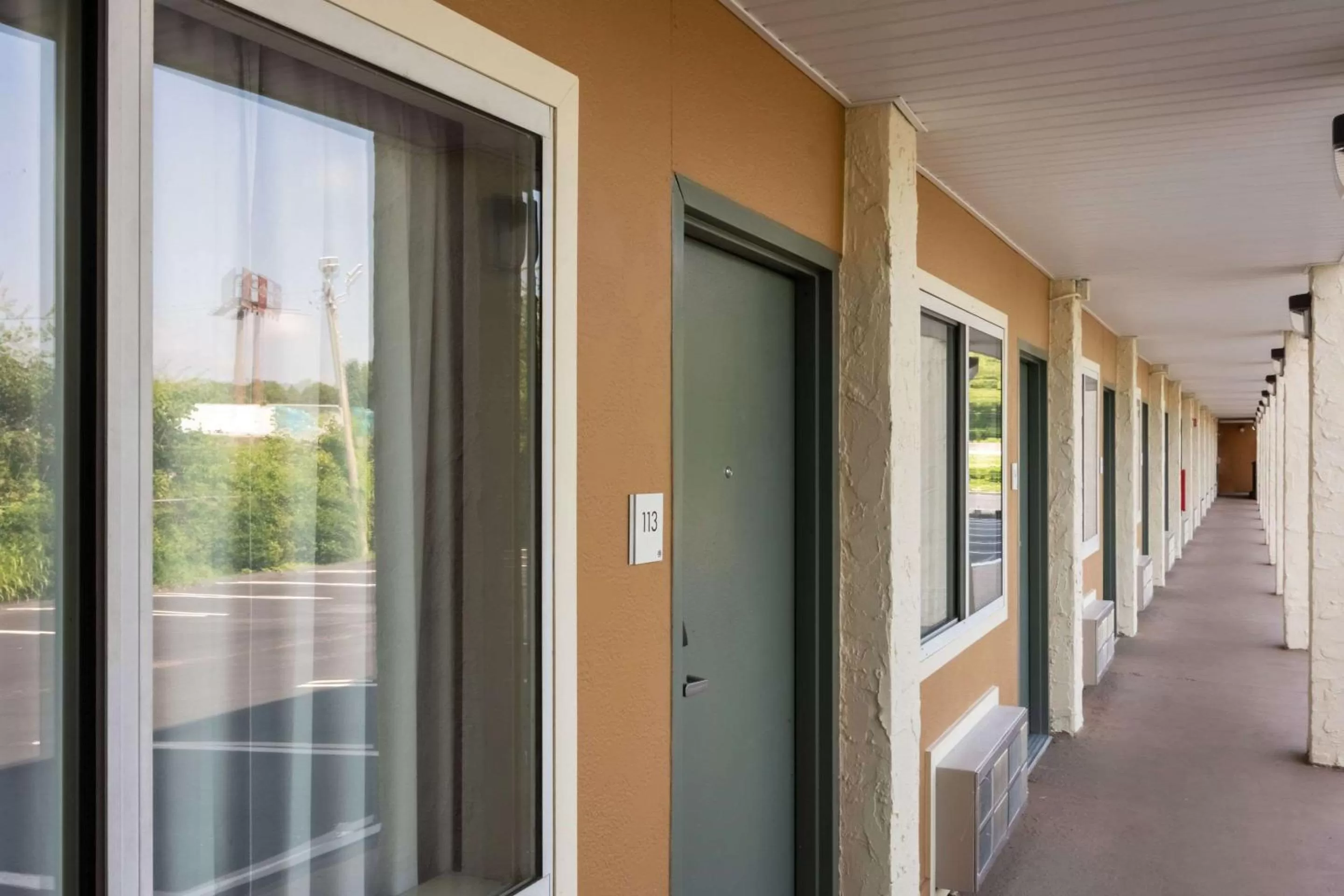 Lobby or reception in Econo Lodge East Ridge