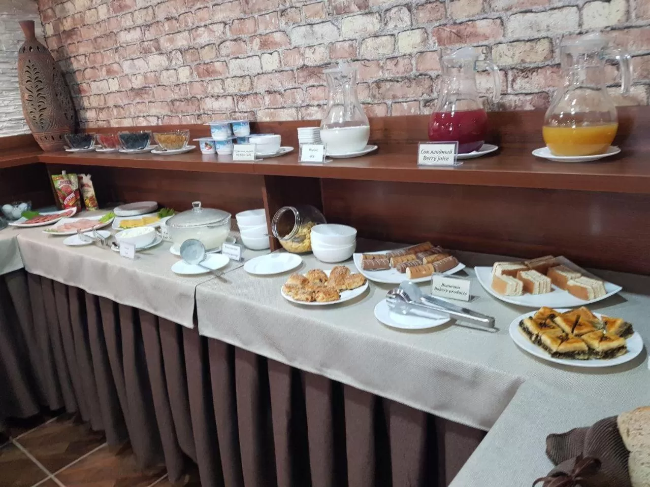 Breakfast in VOYAGE HOTEL